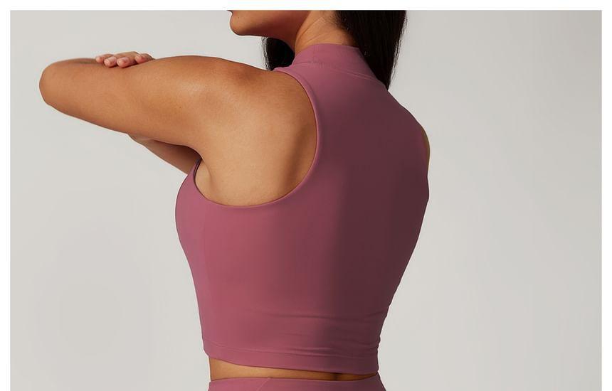 Mock Neck Plain Crop Sports Tank Top Product Image