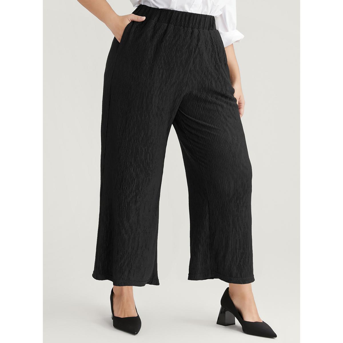 Plus Size Solid Pocket Textured Elastic Waist Pants Women Black Casual Mid Rise Dailywear Pants BloomChic 28/5X Product Image