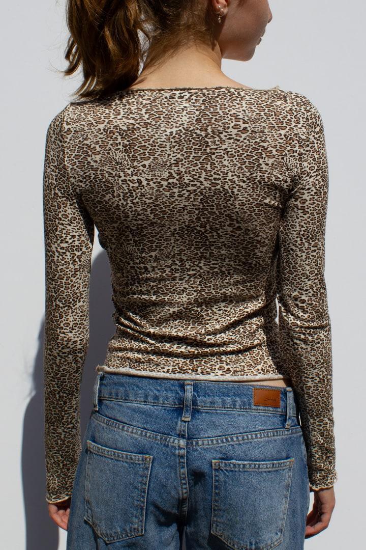 Boat neck t-shirt Product Image