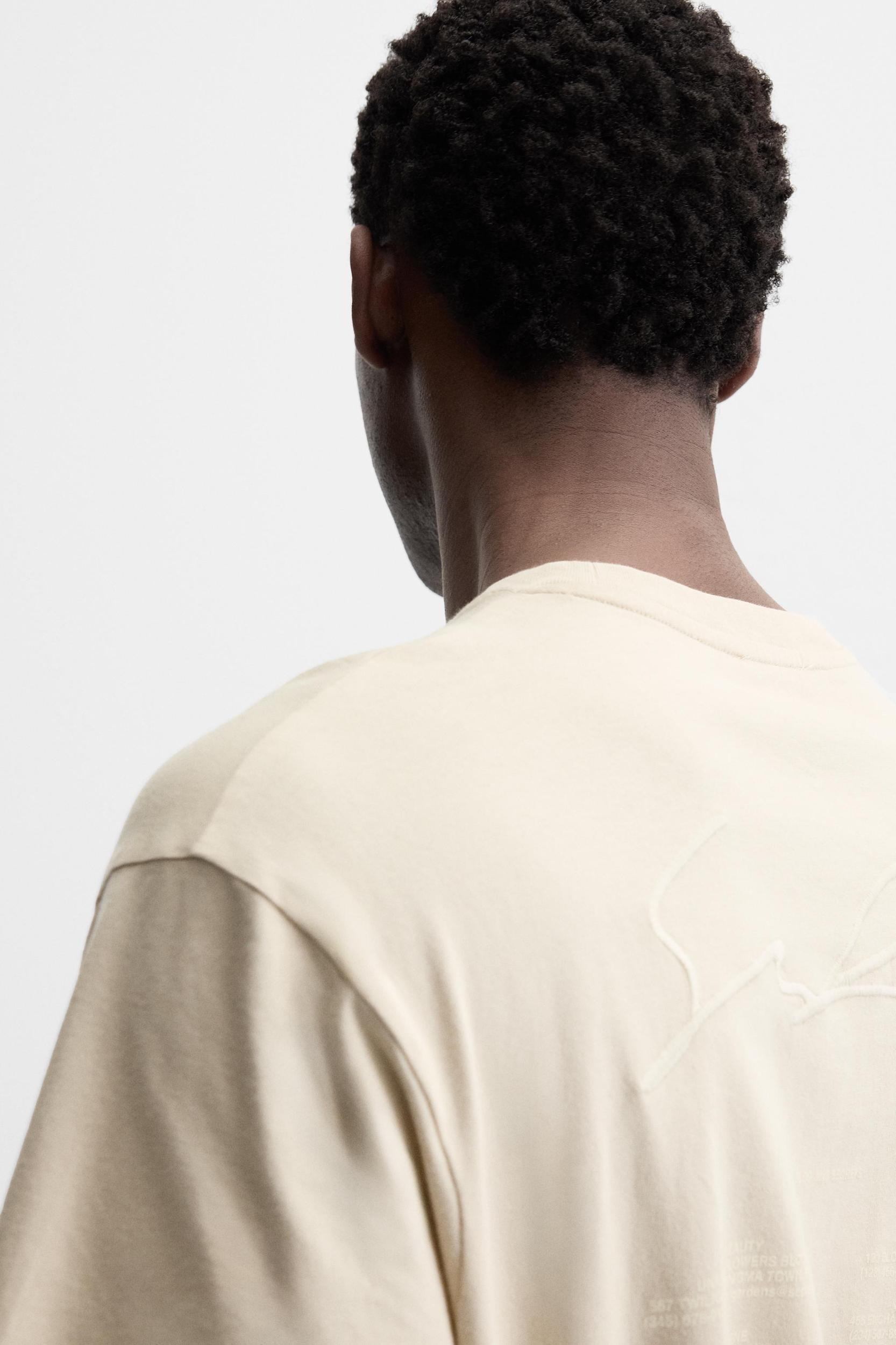 EMBROIDERED TEXT T-SHIRT Product Image