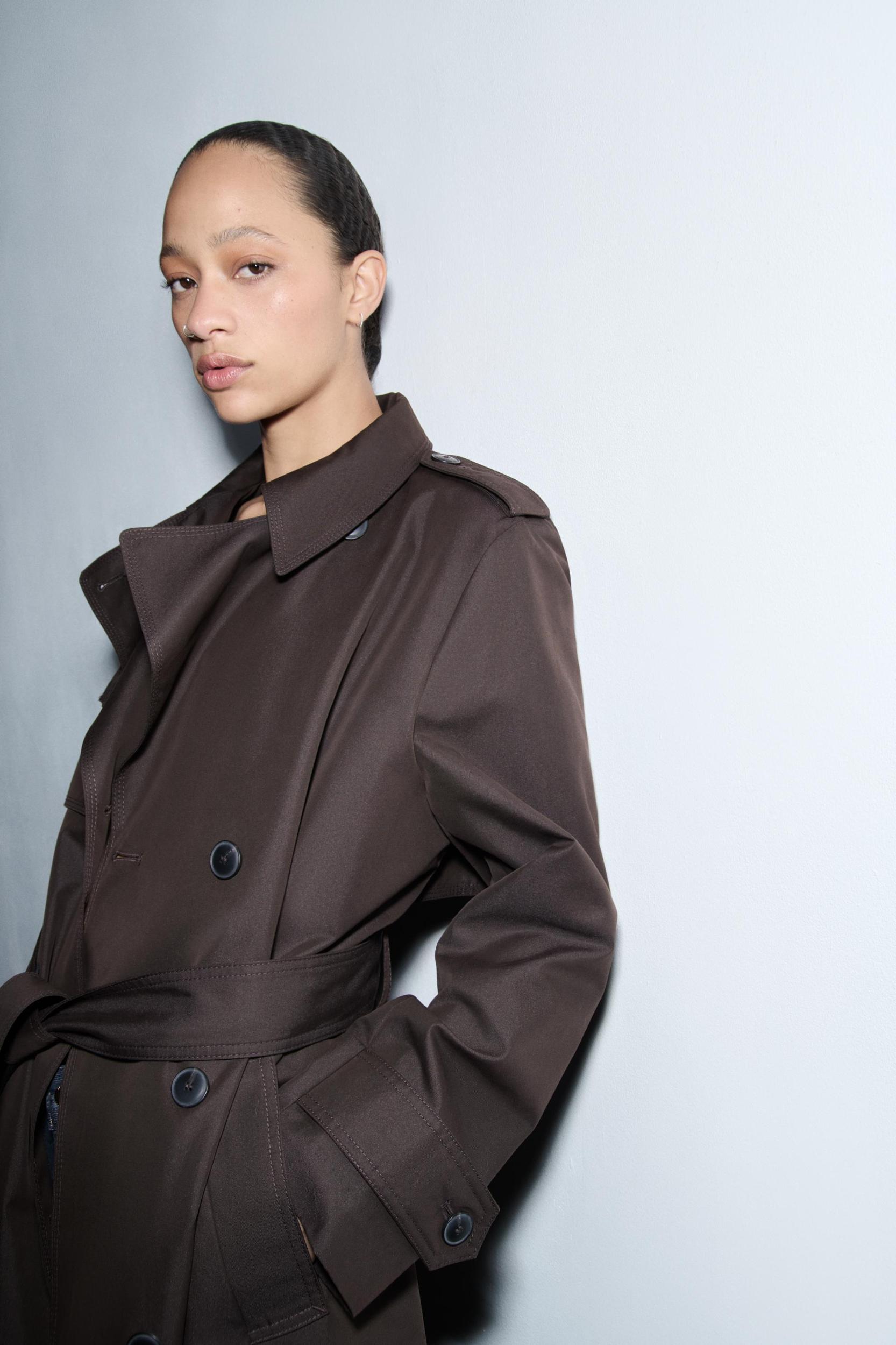 WATER REPELLENT TRENCH ZW COLLECTION Product Image