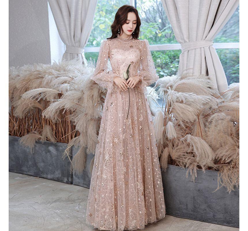 Long-Sleeve Round Neck Embroidered Sequin Mesh A-Line Cocktail Dress / Evening Gown Product Image