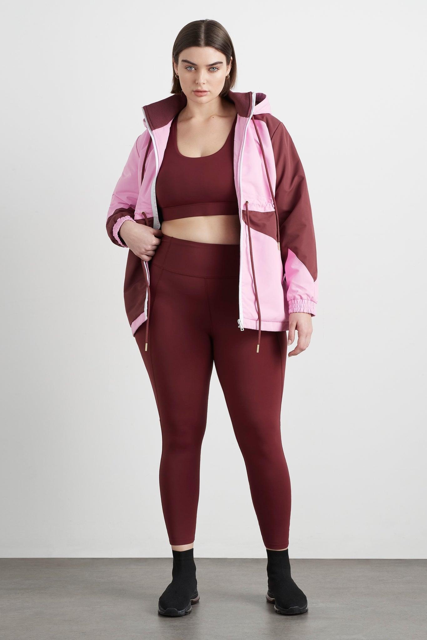 Twist Back Sports Bra 335 Product Image