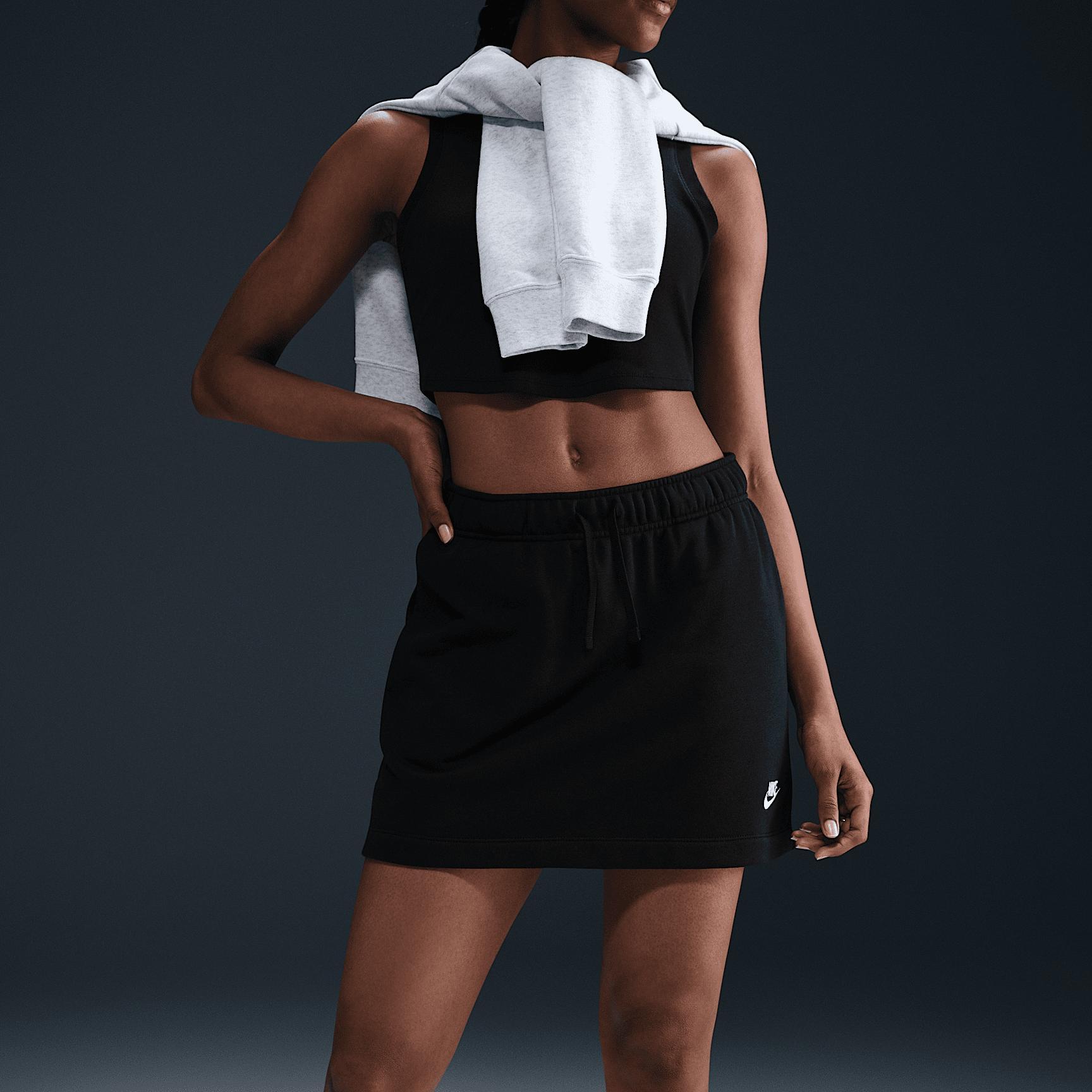 Women's Nike Sportswear Club Fleece Mid-Rise Skirt Product Image
