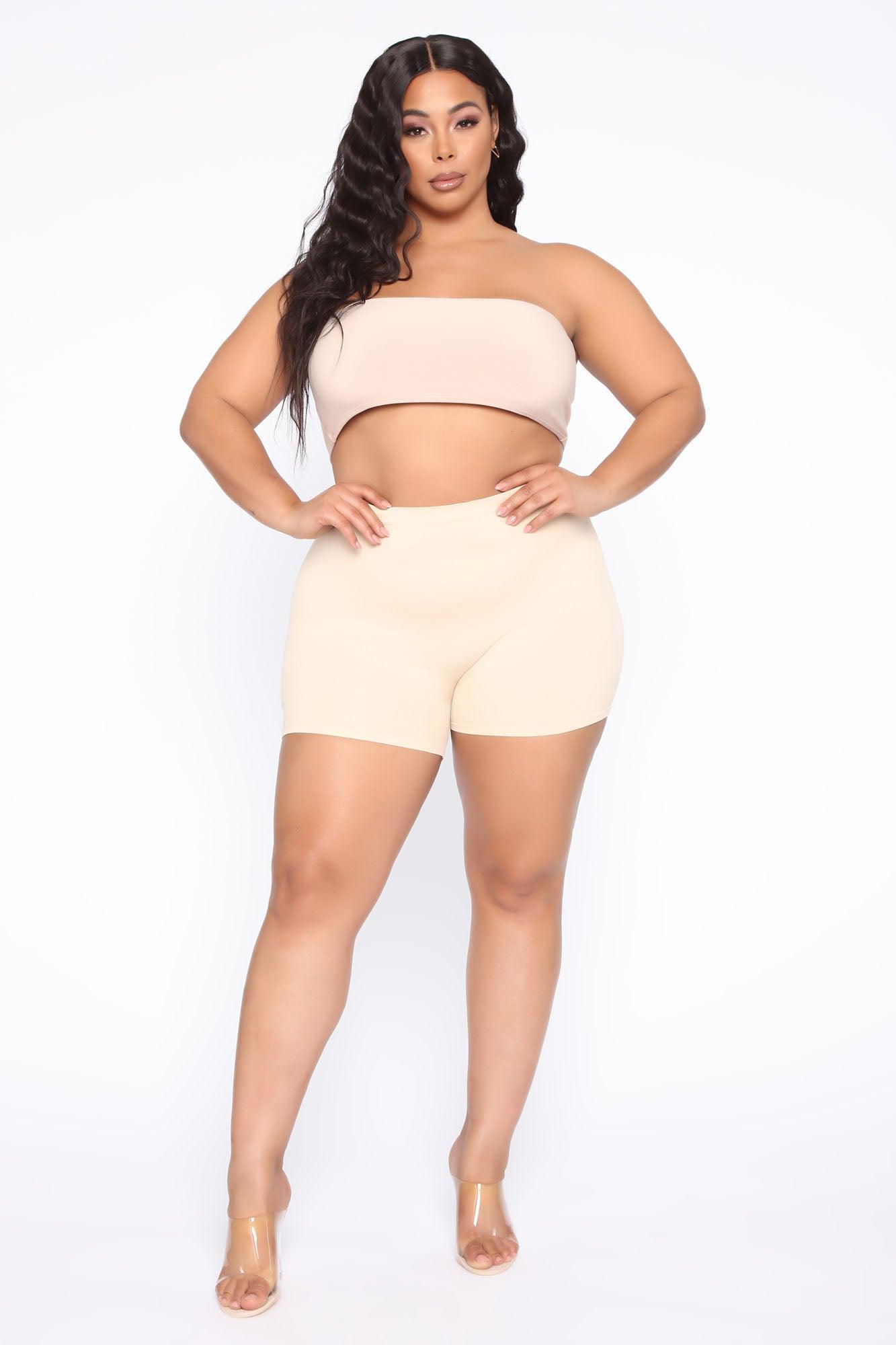 Uncomplicated Seamless Shorts - Nude Product Image