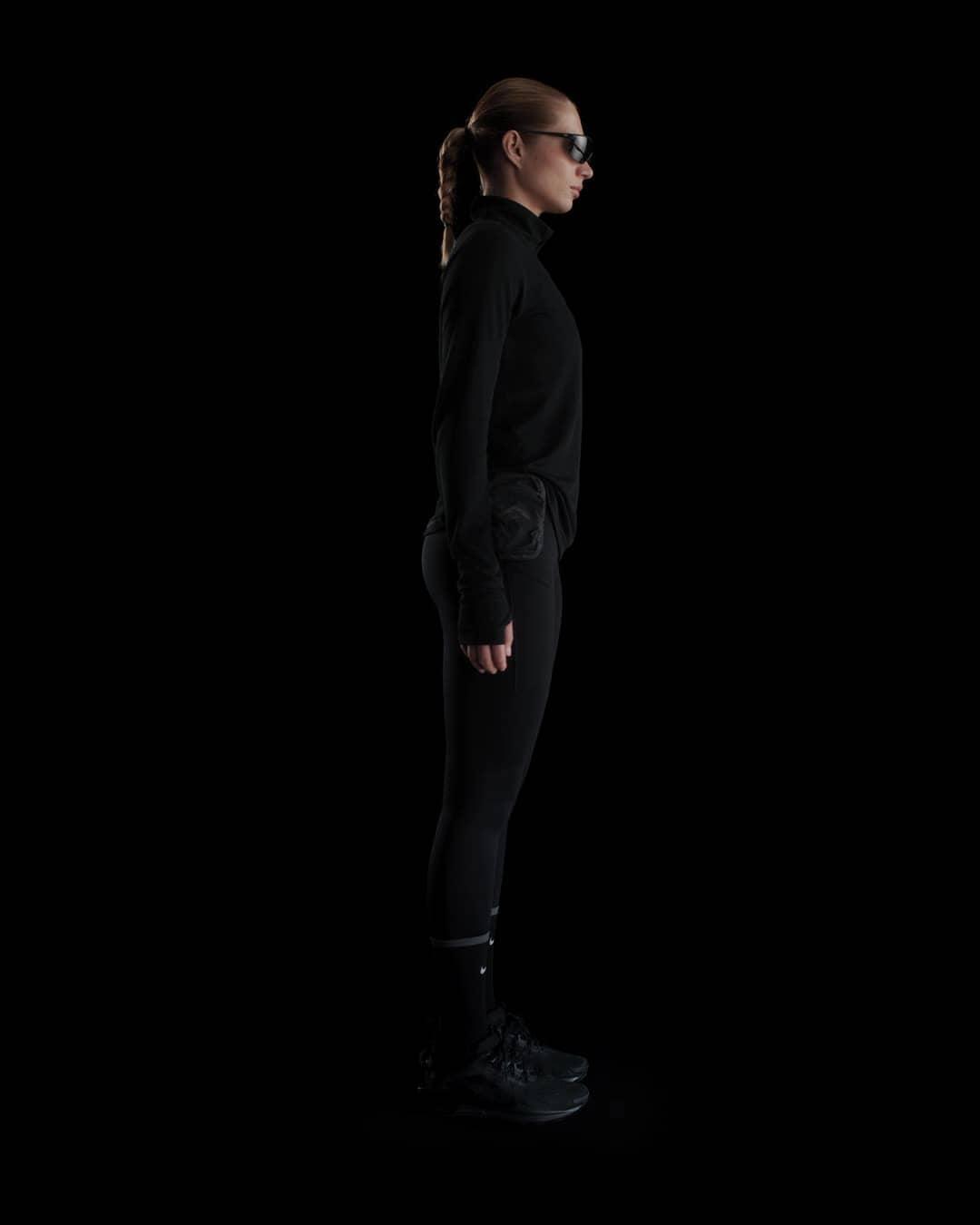 Nike Trail Women's Dri-FIT 1/4-Zip Running Mid-Layer Top Product Image