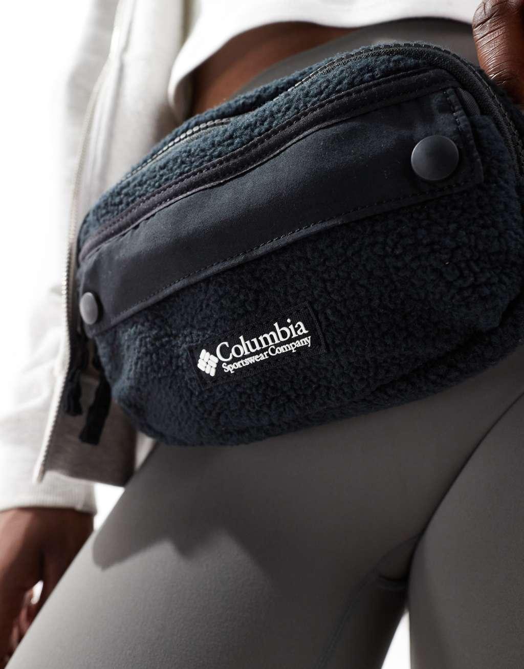 Columbia Helvetia II fleece hip pack in black Product Image