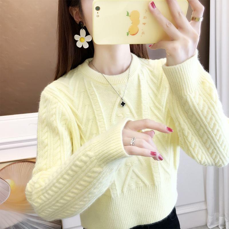 Crew Neck Plain Cable Knit Crop Sweater Product Image