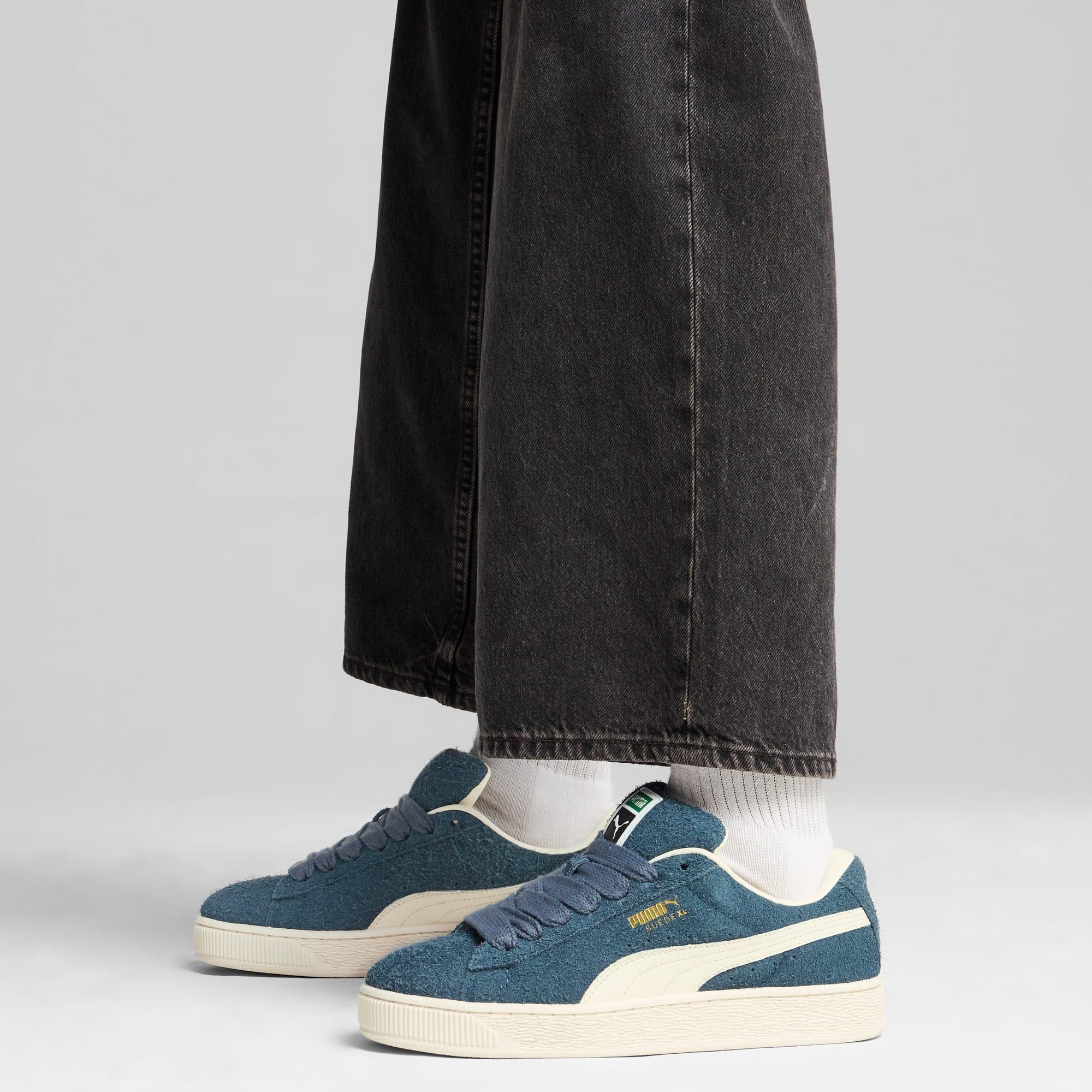 Suede XL Hairy Men's Sneakers Product Image
