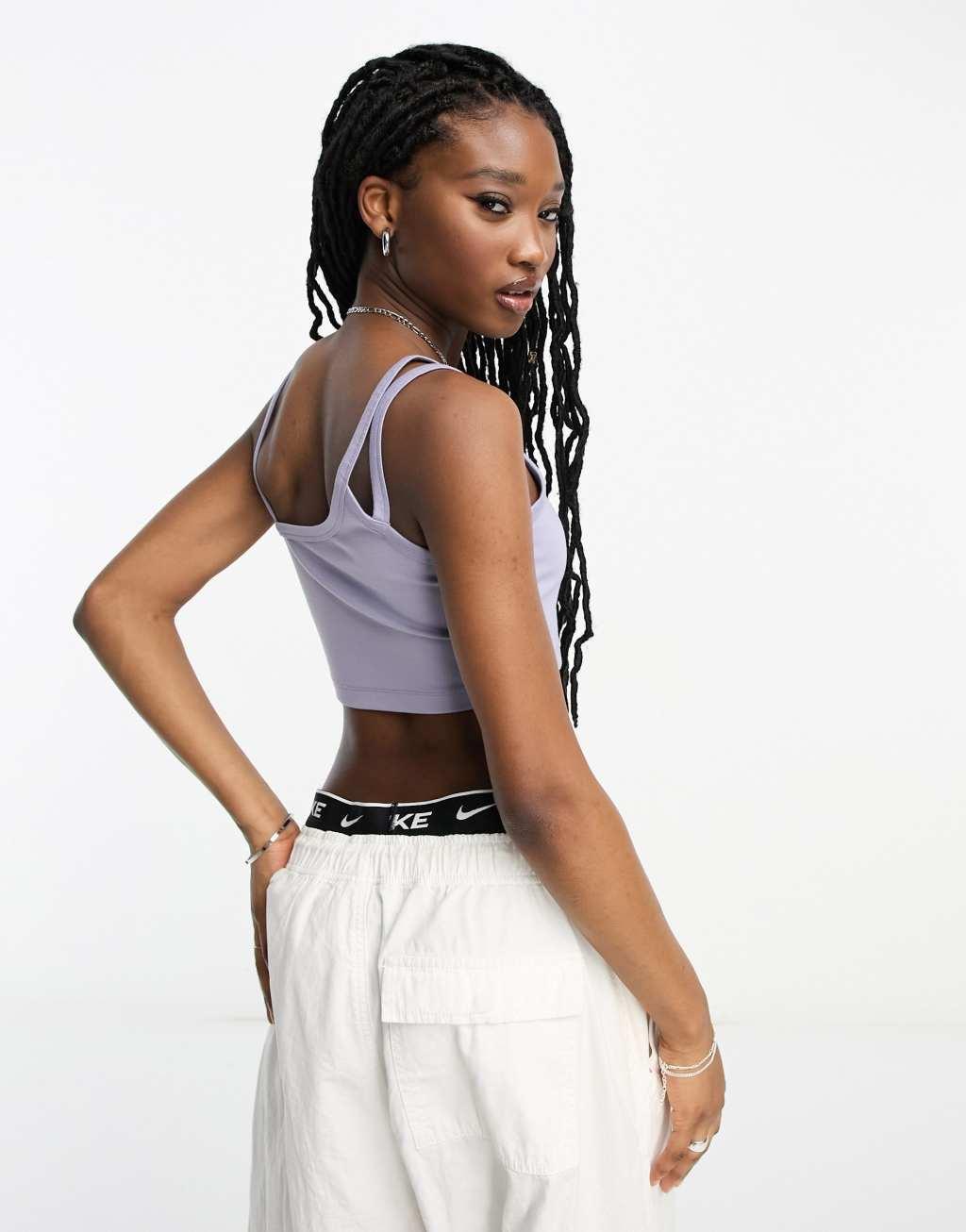 Nike Everyday cropped tank Product Image