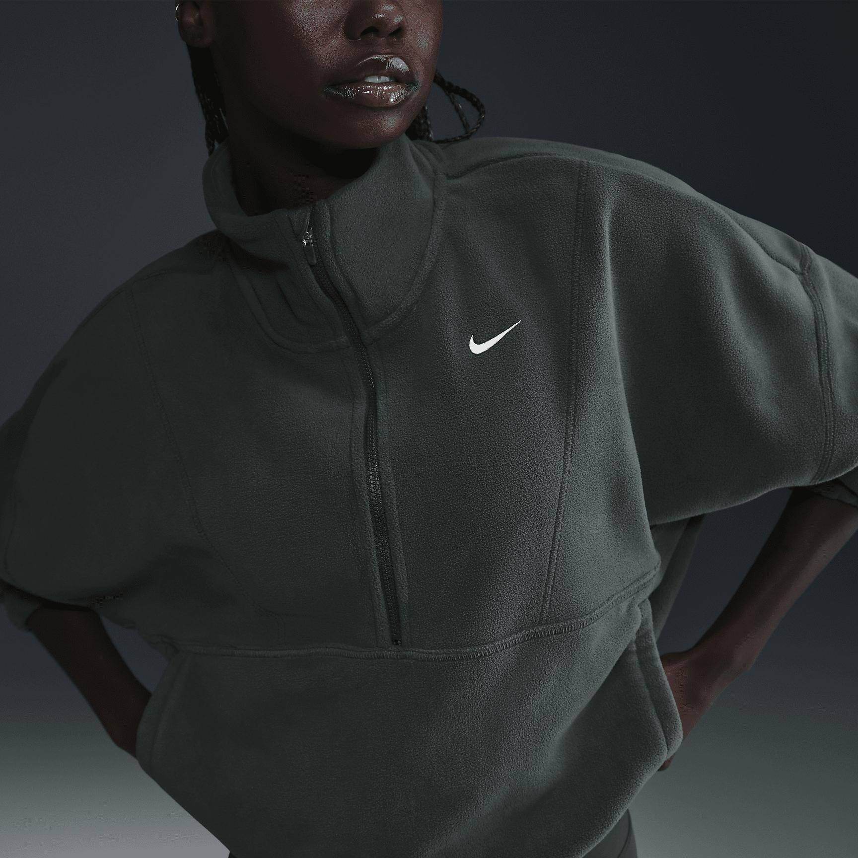 Nike One Women's Therma-FIT Oversized 1/2-Zip Fleece Top Product Image