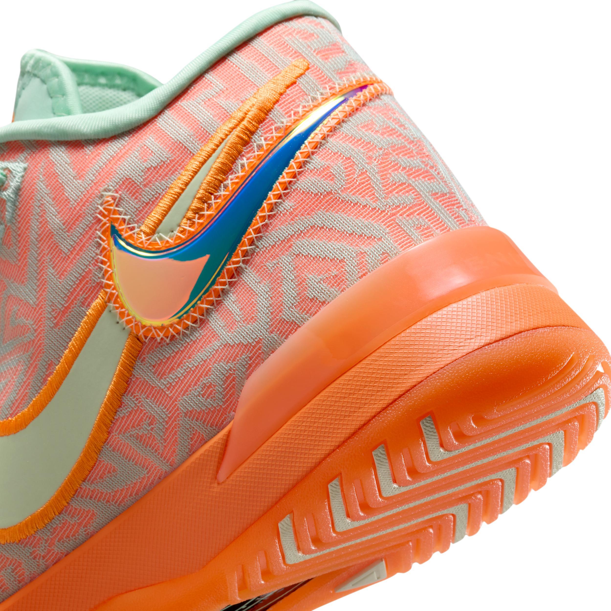 Nike Men's LeBron NXXT Genisus Basketball Shoes Product Image