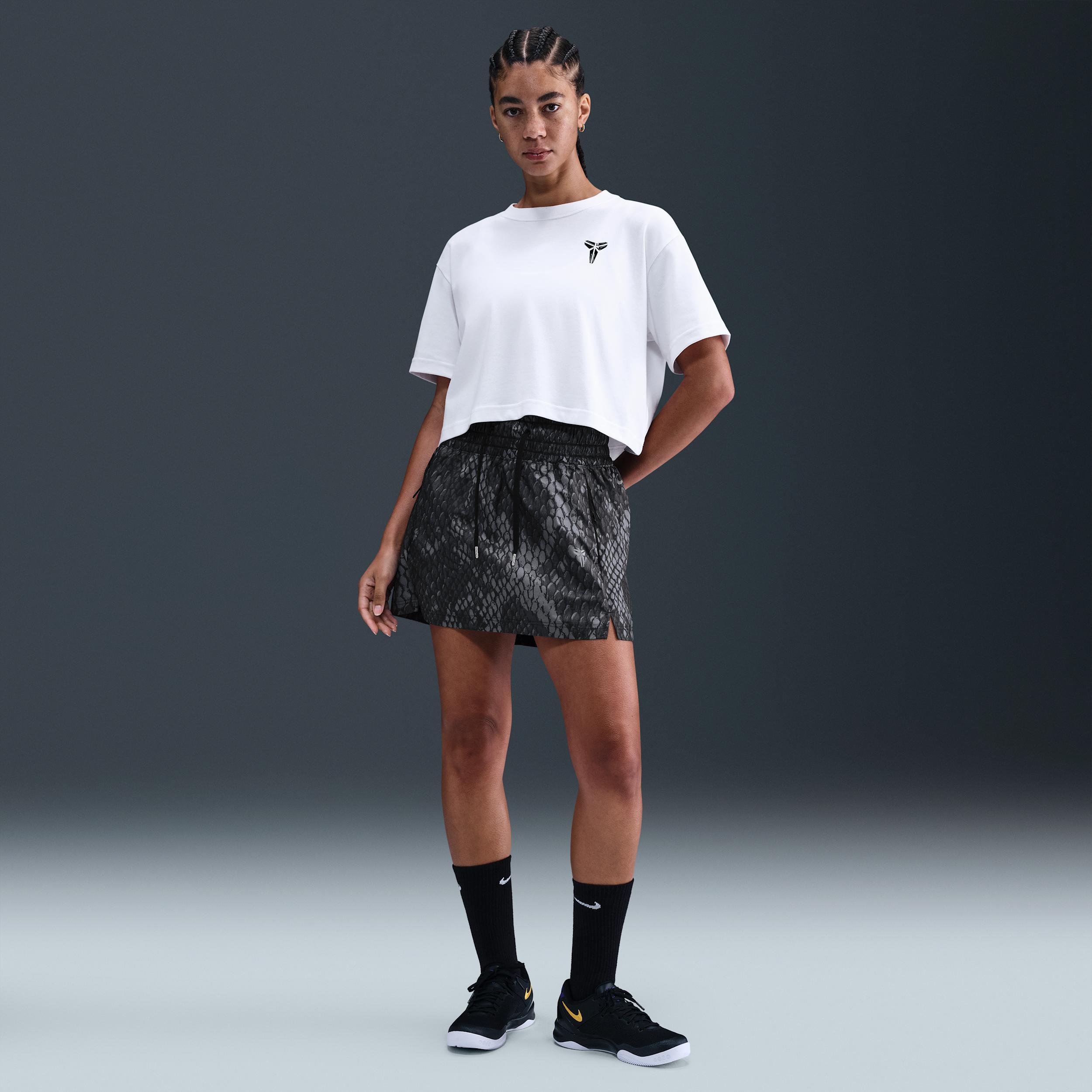 Nike Women's Kobe Dri-FIT Cropped Basketball T-Shirt Product Image