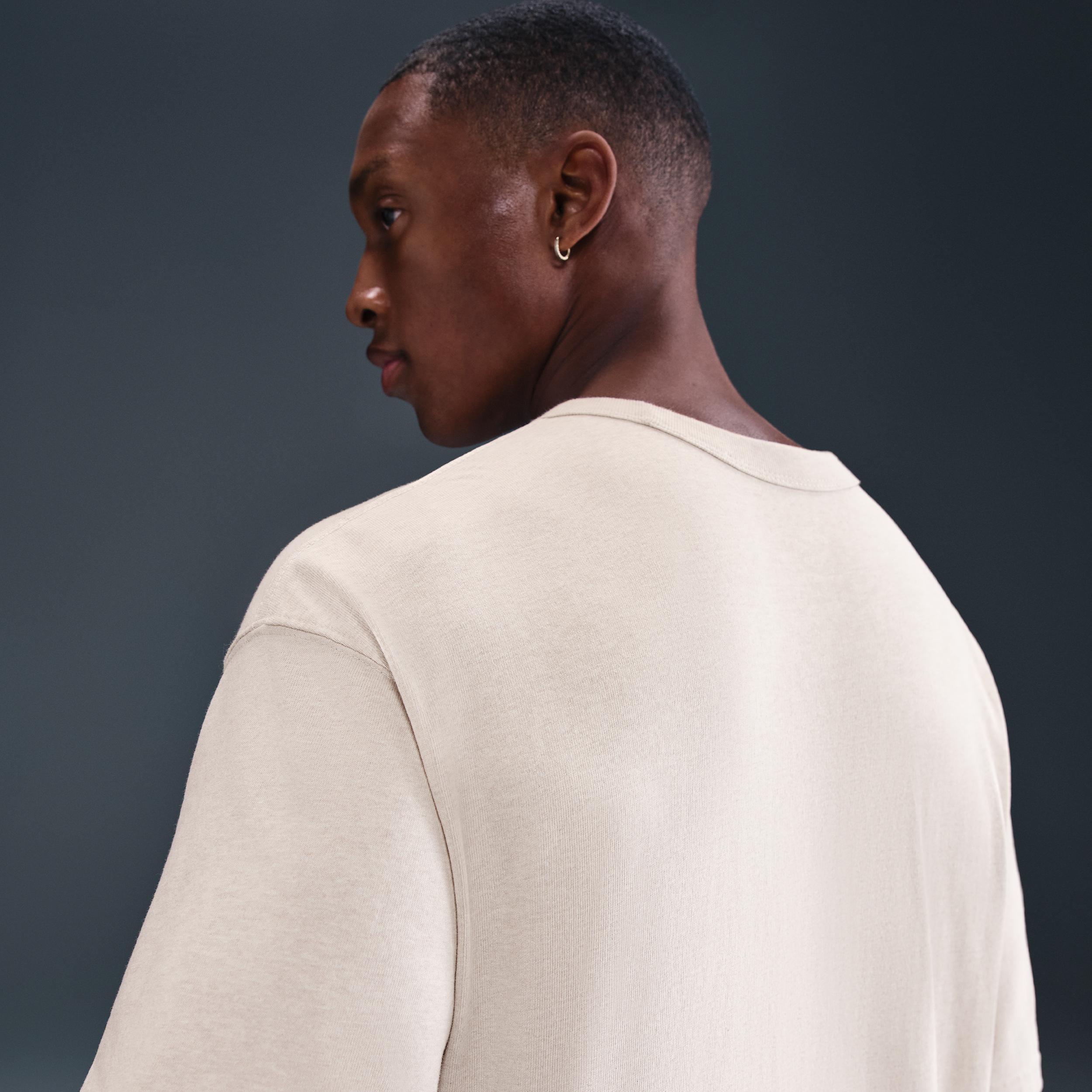 Men's Nike Sportswear Premium Essentials T-Shirt Product Image