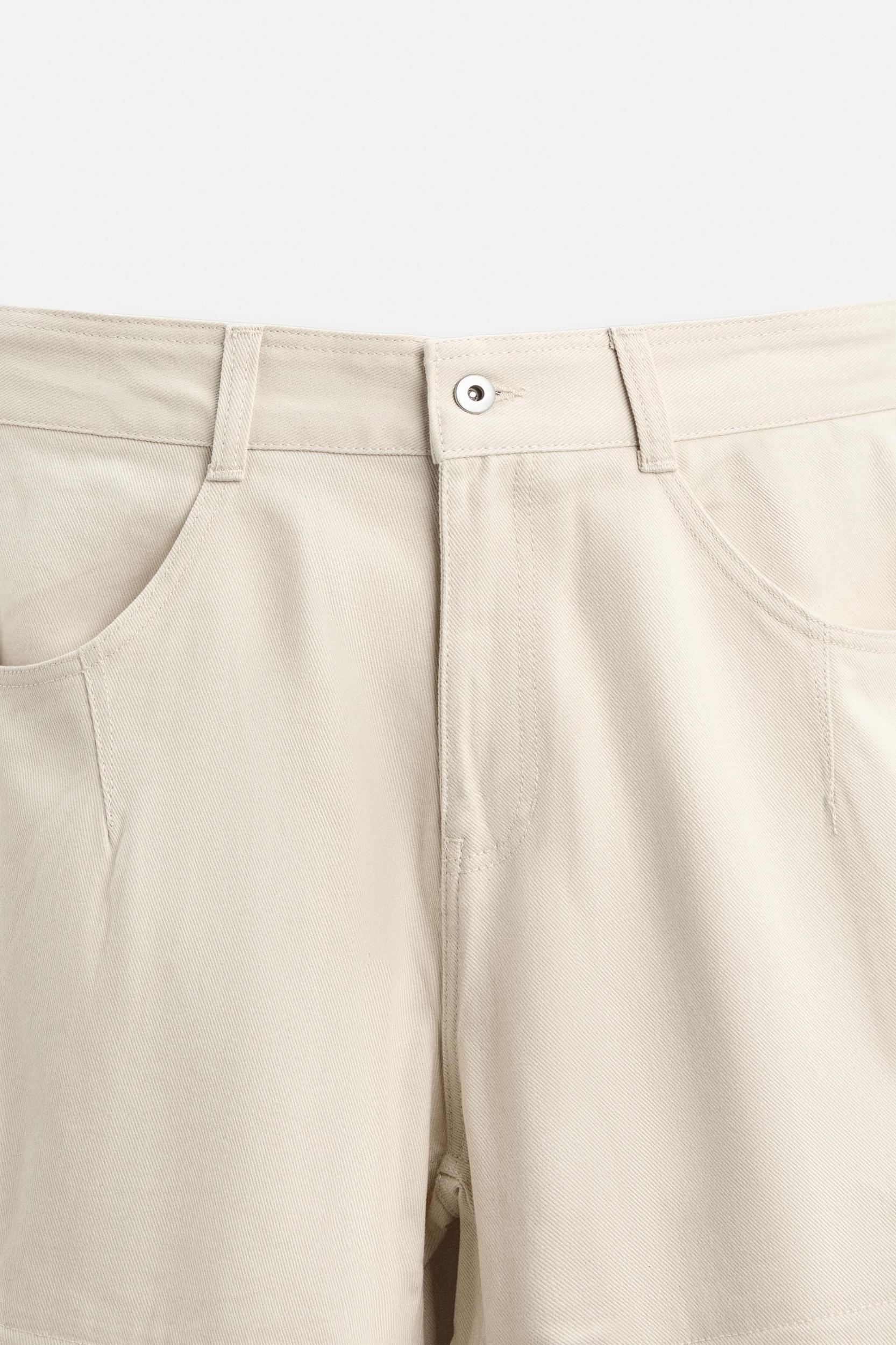 REMOVABLE CARGO SHORTS Product Image