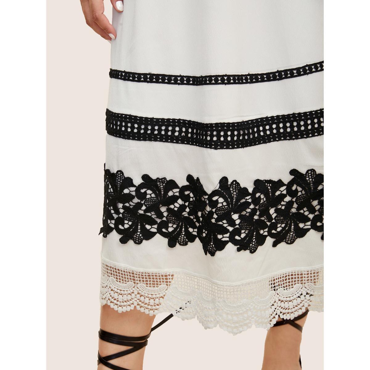 Plus Size V Neck Contrast Lace Trim Ruffles Shirred Dress Ivory Women Elegant Woven ribbon&lace trim V-neck Cap Sleeve Curvy BloomChic 18-20/2X Product Image