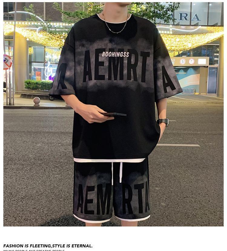 Set: Elbow-Sleeve Crewneck Lettering T-Shirt + Sweatshorts Product Image