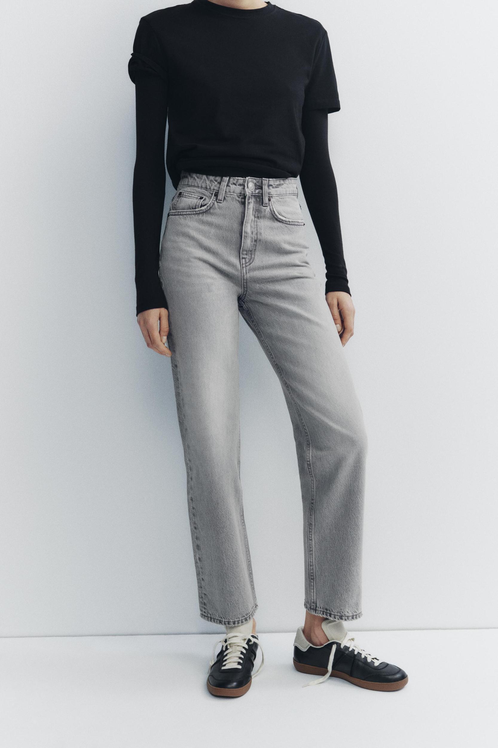 HIGH-WAISTED TRF MOM FIT JEANS Product Image