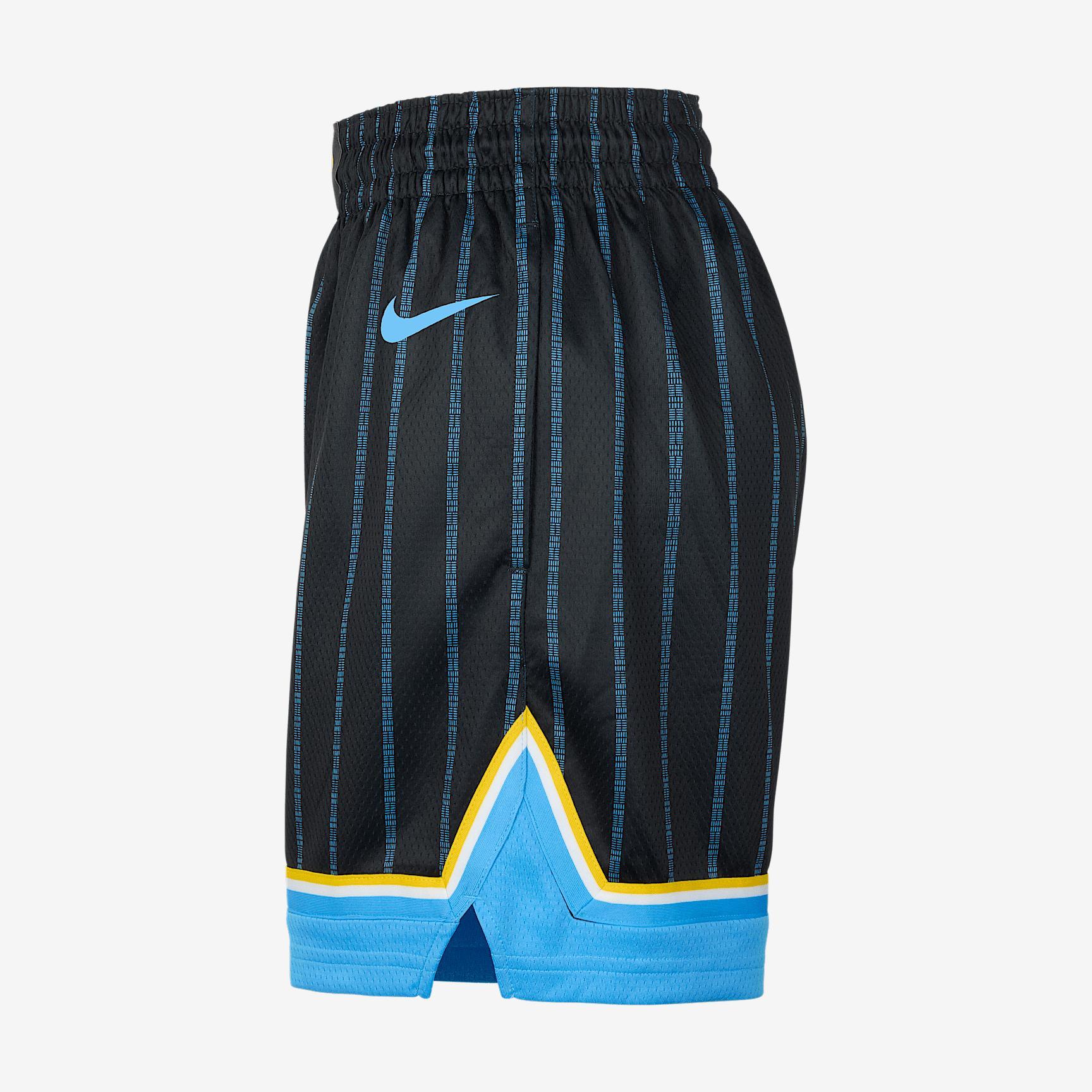 Chicago Sky 2025 Explorer Edition Nike Women's Dri-FIT WNBA Victory Shorts Product Image
