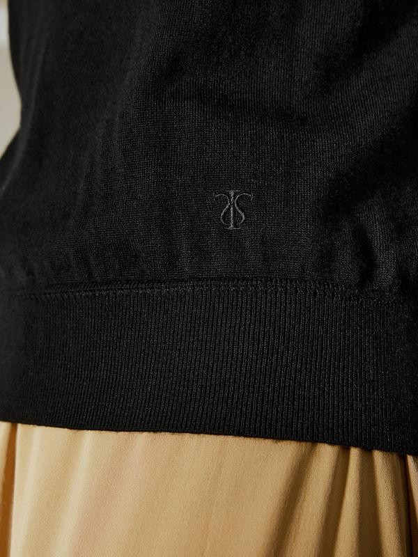 Ultra-fine Merino Wool Mock Neck Thin Sweater Product Image