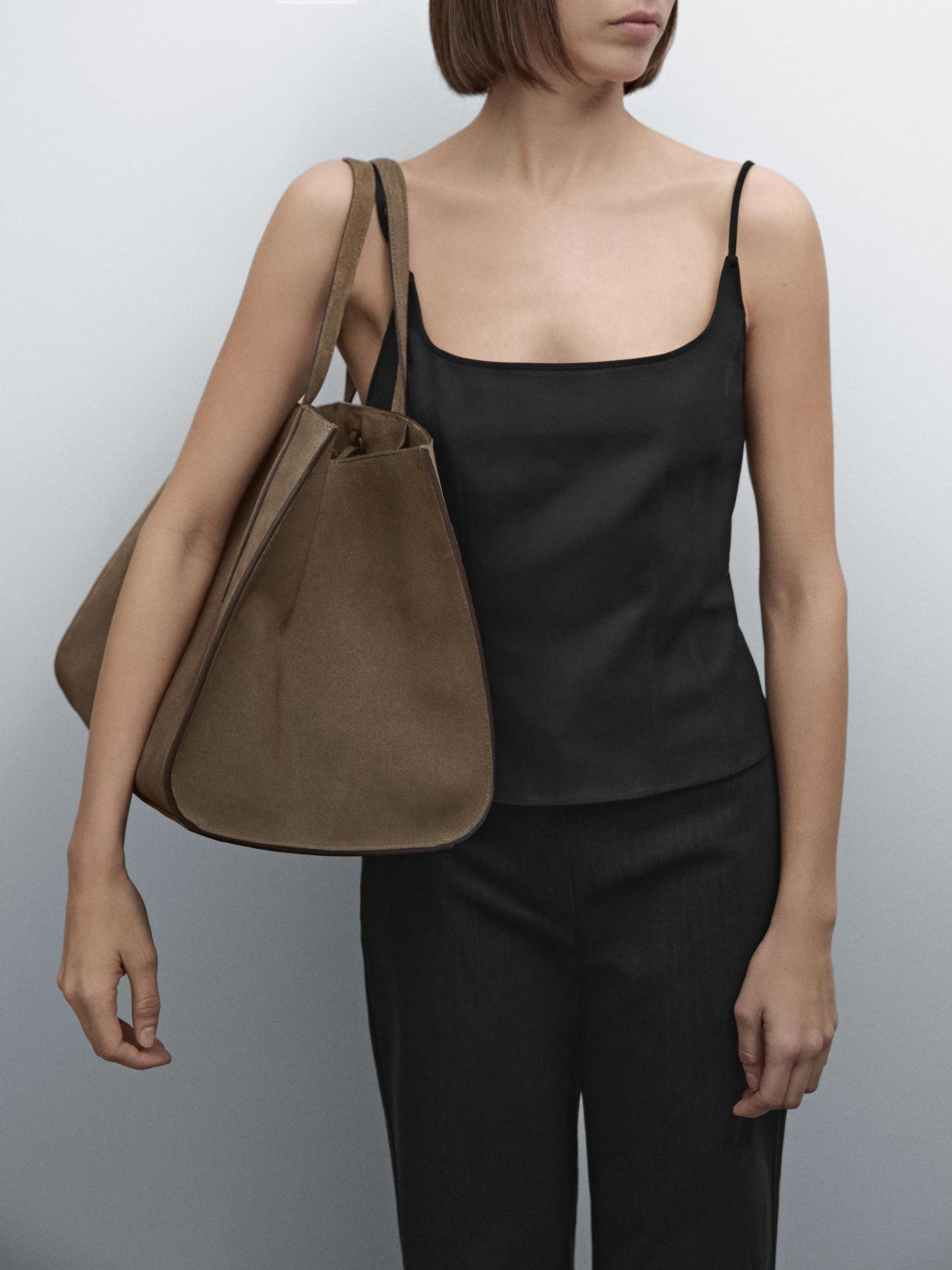 Split suede maxi tote bag Product Image