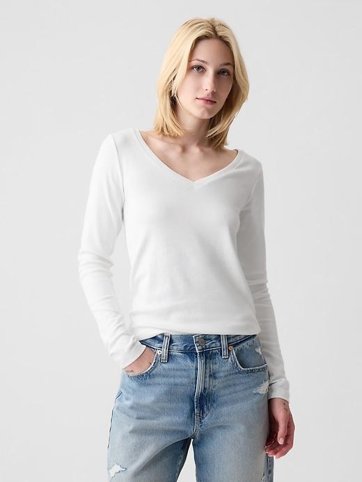 Modern V-Neck T-Shirt Product Image
