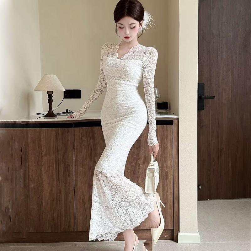 Long-Sleeve V-Neck Lace Maxi Mermaid Dress Product Image