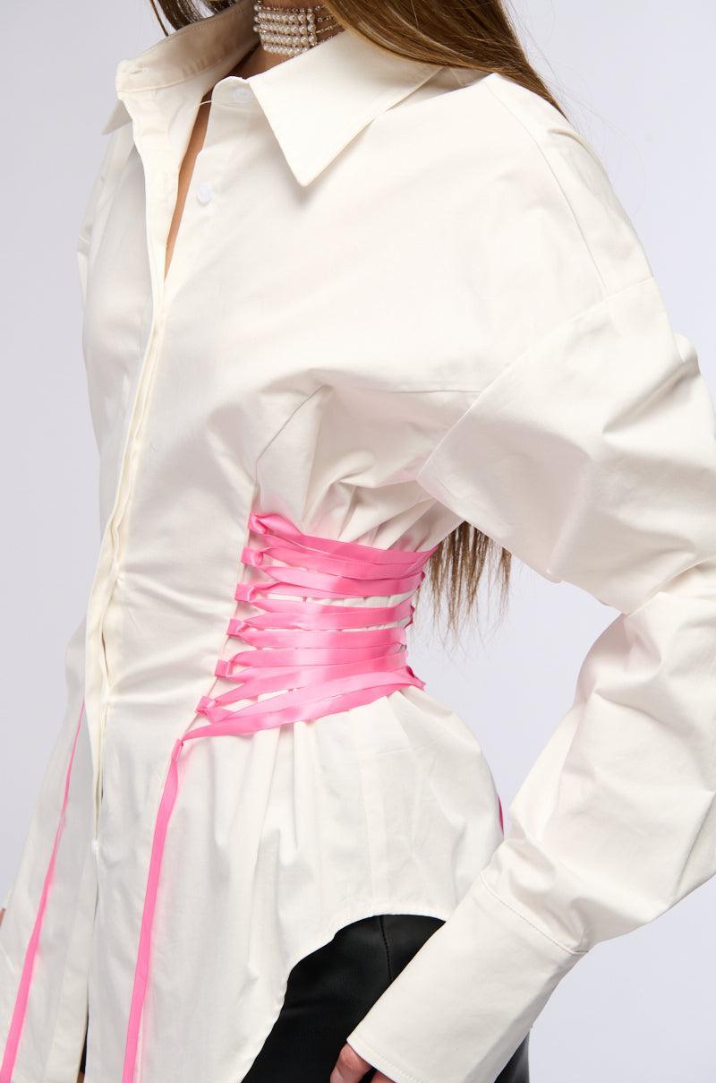 DID ME WRONG BUTTON DOWN BLOUSE Product Image