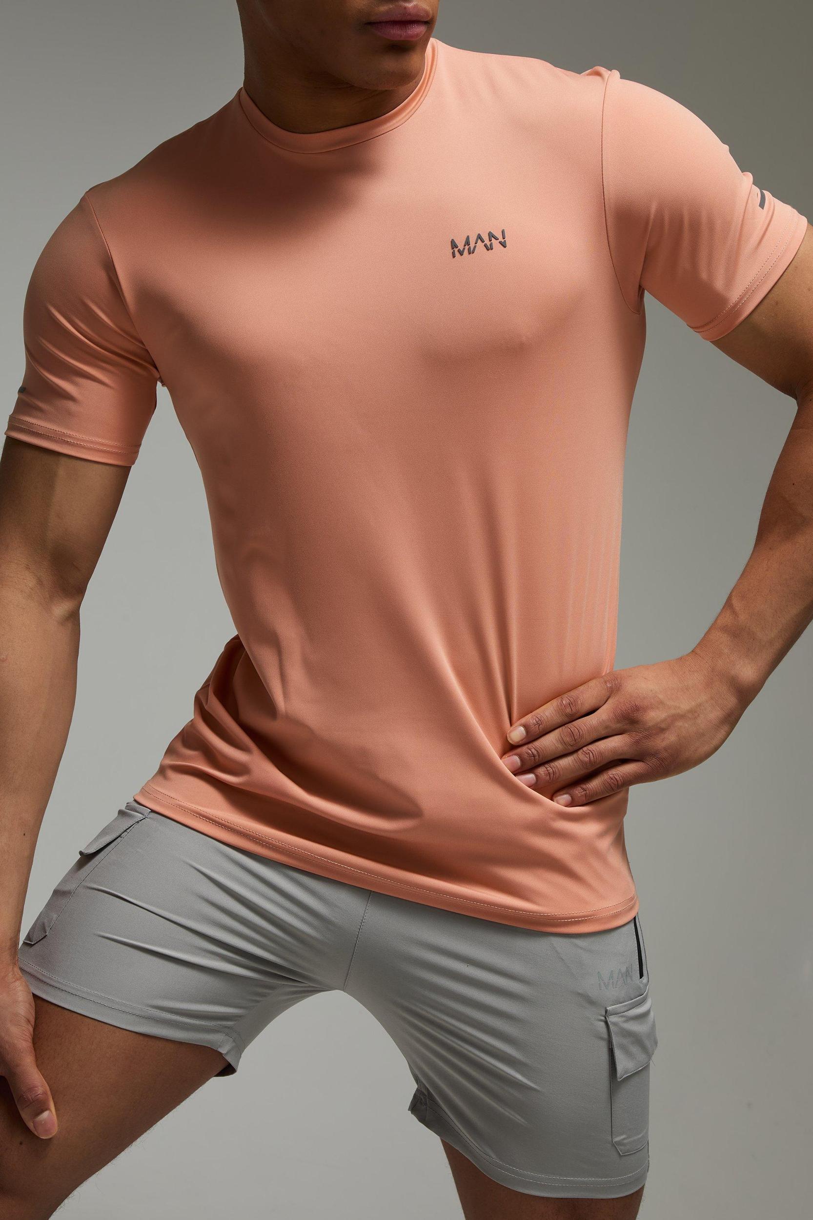 Man Active Performance T-shirt | boohooMAN USA Product Image
