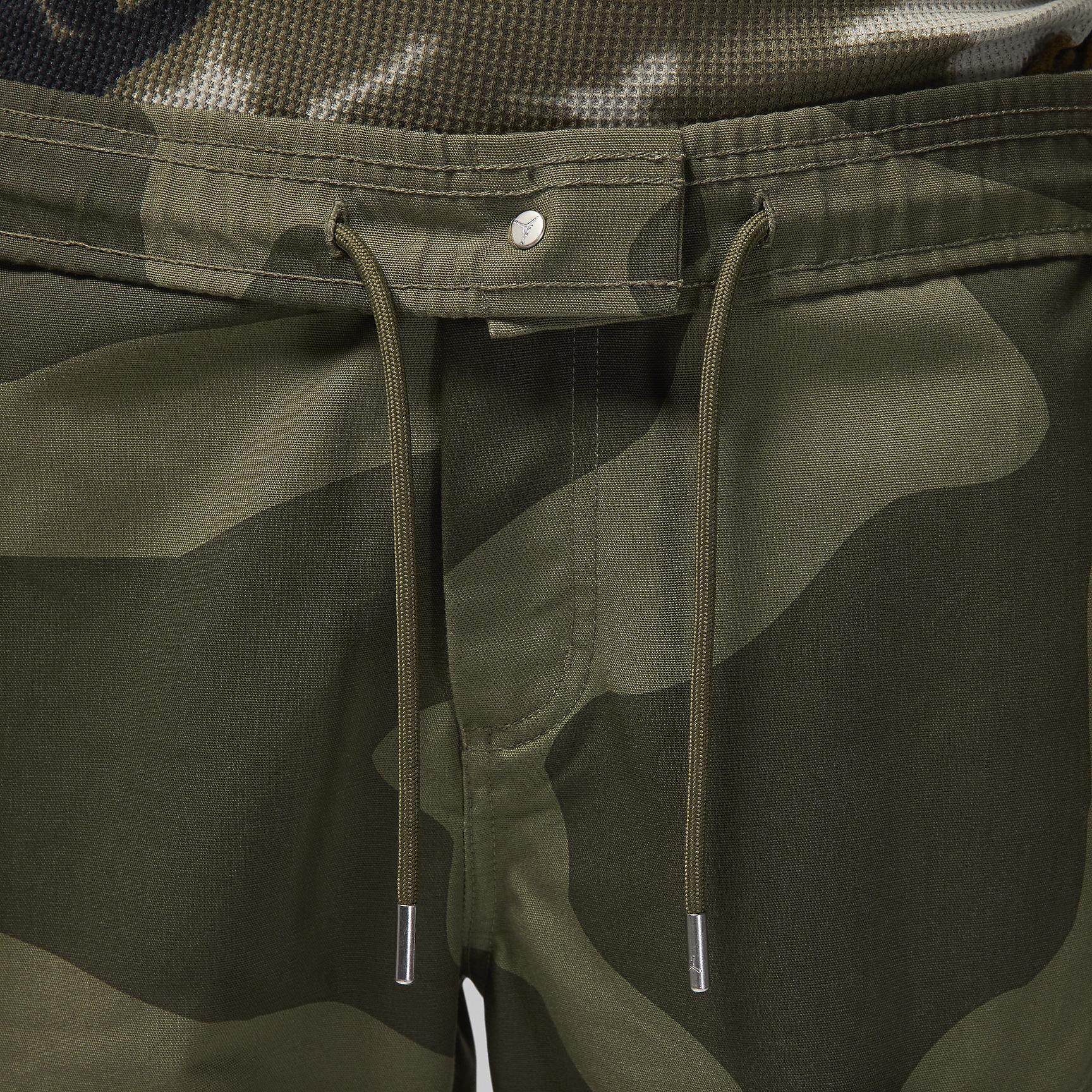 Jordan Essentials Chicago Men's Pants Product Image