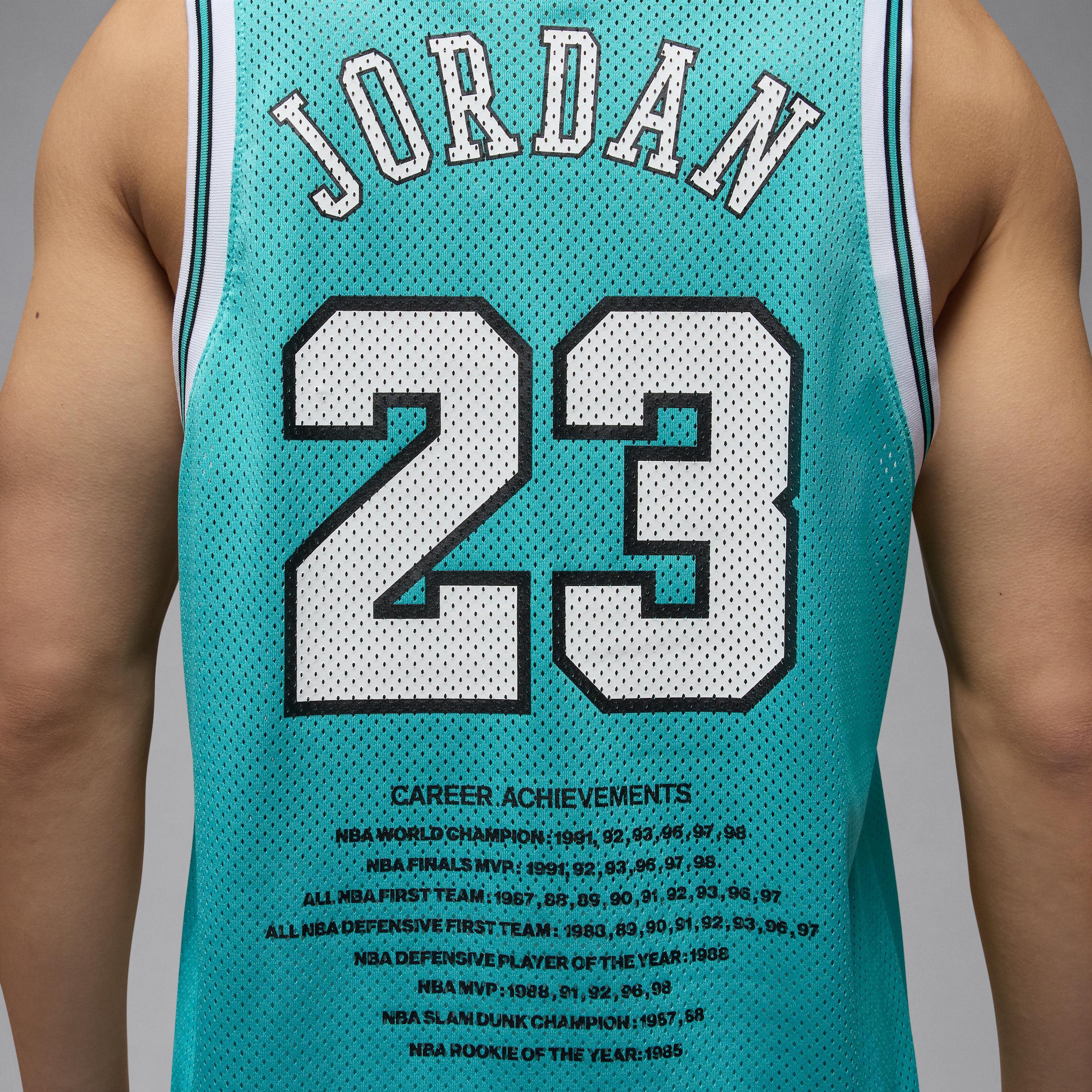 Mens Jordan Essentials Summer Jersey | HF9375-392 Product Image