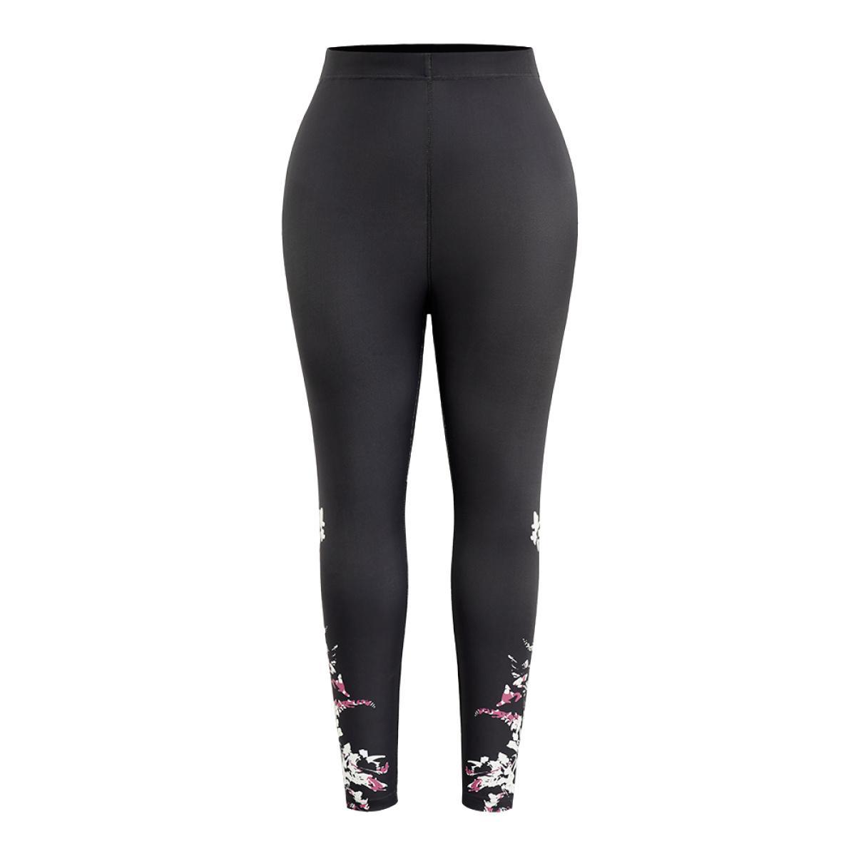 Plus Size Boho Print High Rise Skinny Leggings Women Black Elegant High stretch Skinny High Rise Dailywear Leggings BloomChic 28/5X Product Image