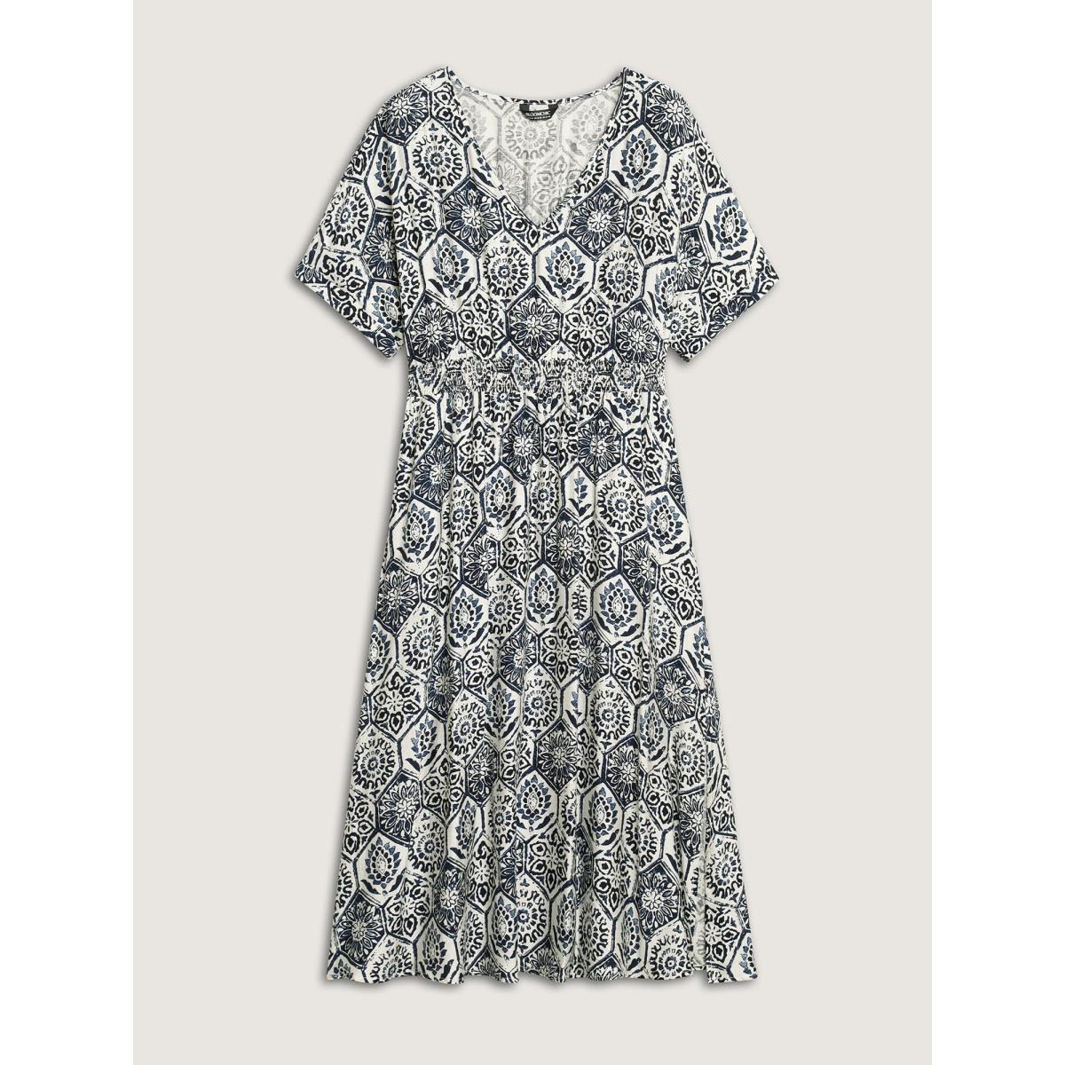 Plus Size Boho Geometric Print Split Midi Dress DarkBlue Women V-neck Short sleeve Curvy BloomChic 18-20/2X Product Image