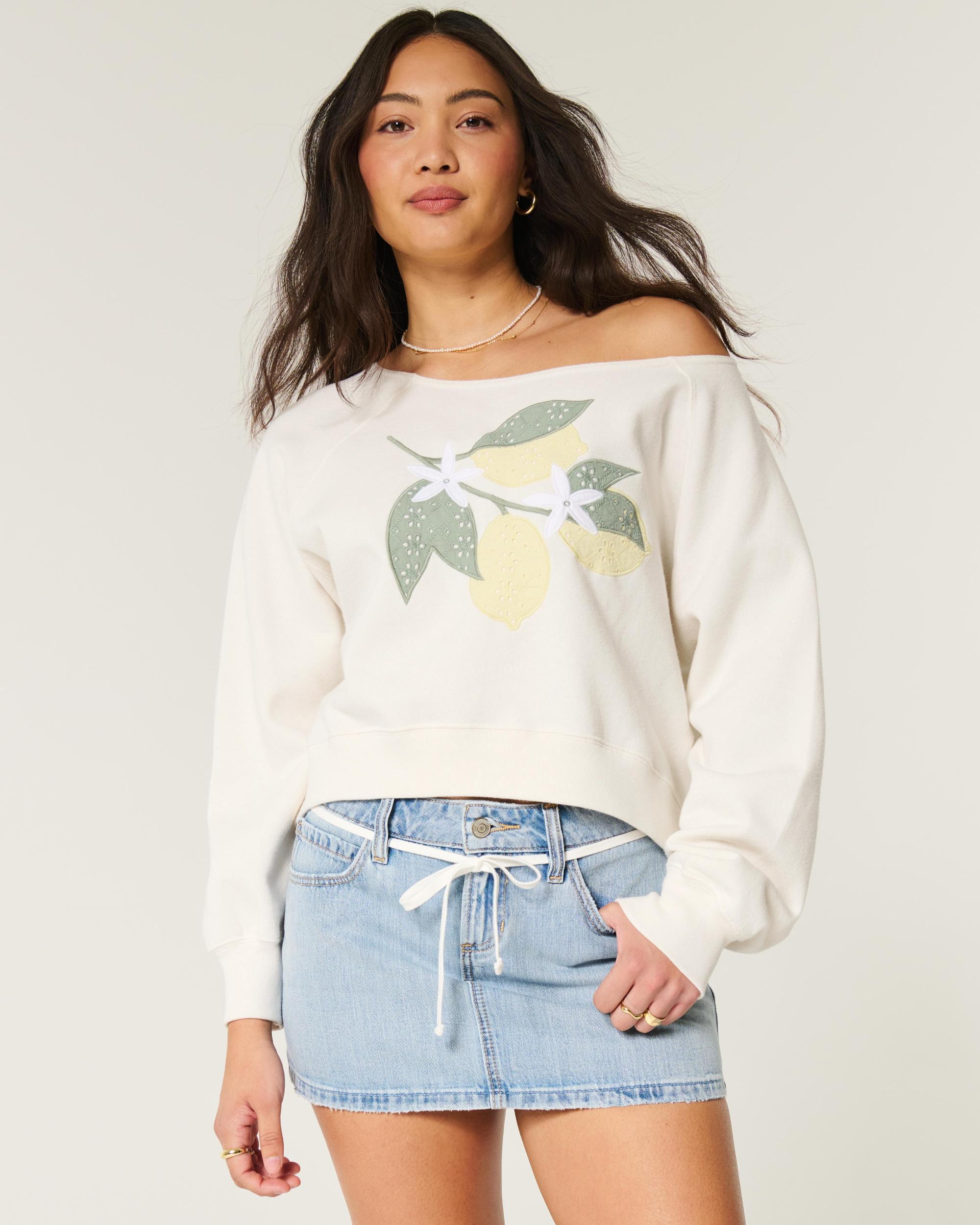 Easy Off-the-Shoulder Number Graphic Crew Sweatshirt Product Image