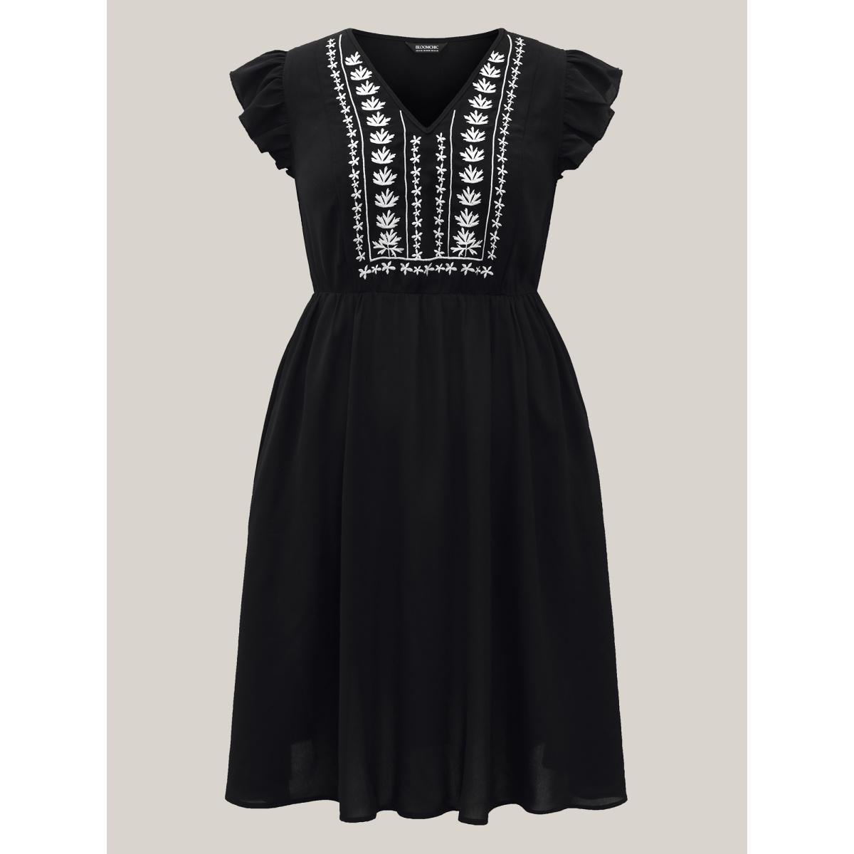 Plus Size Floral Embroidered V Neck Ruffle Cap Sleeve Dress Black Women Resort Embroidered V-neck Cap Sleeve Curvy BloomChic 28/5X Product Image