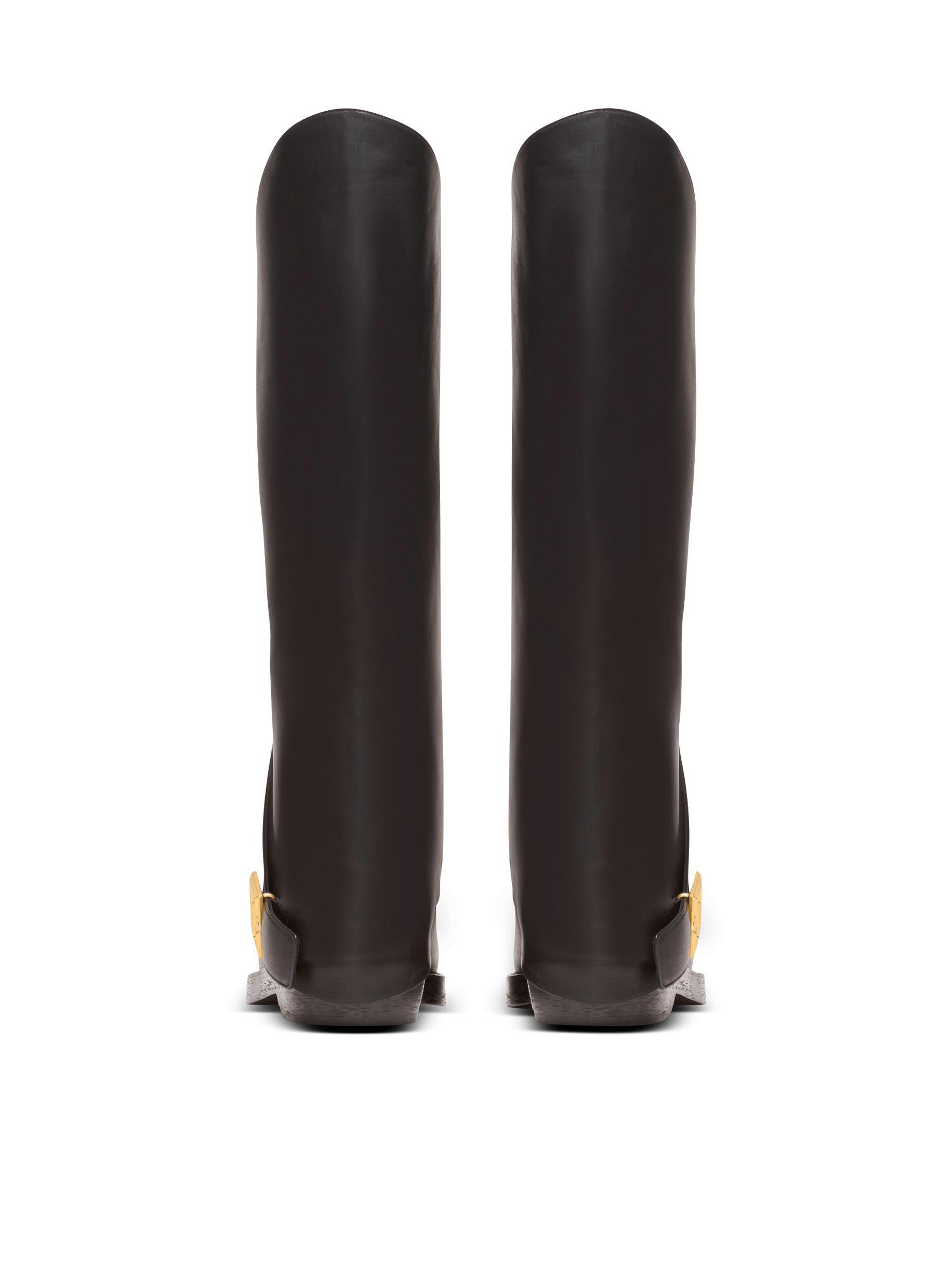 Twist flat leather boots Product Image
