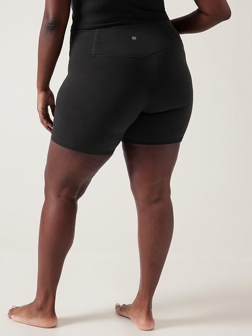 Elation Ultra High Rise 7" Short Product Image
