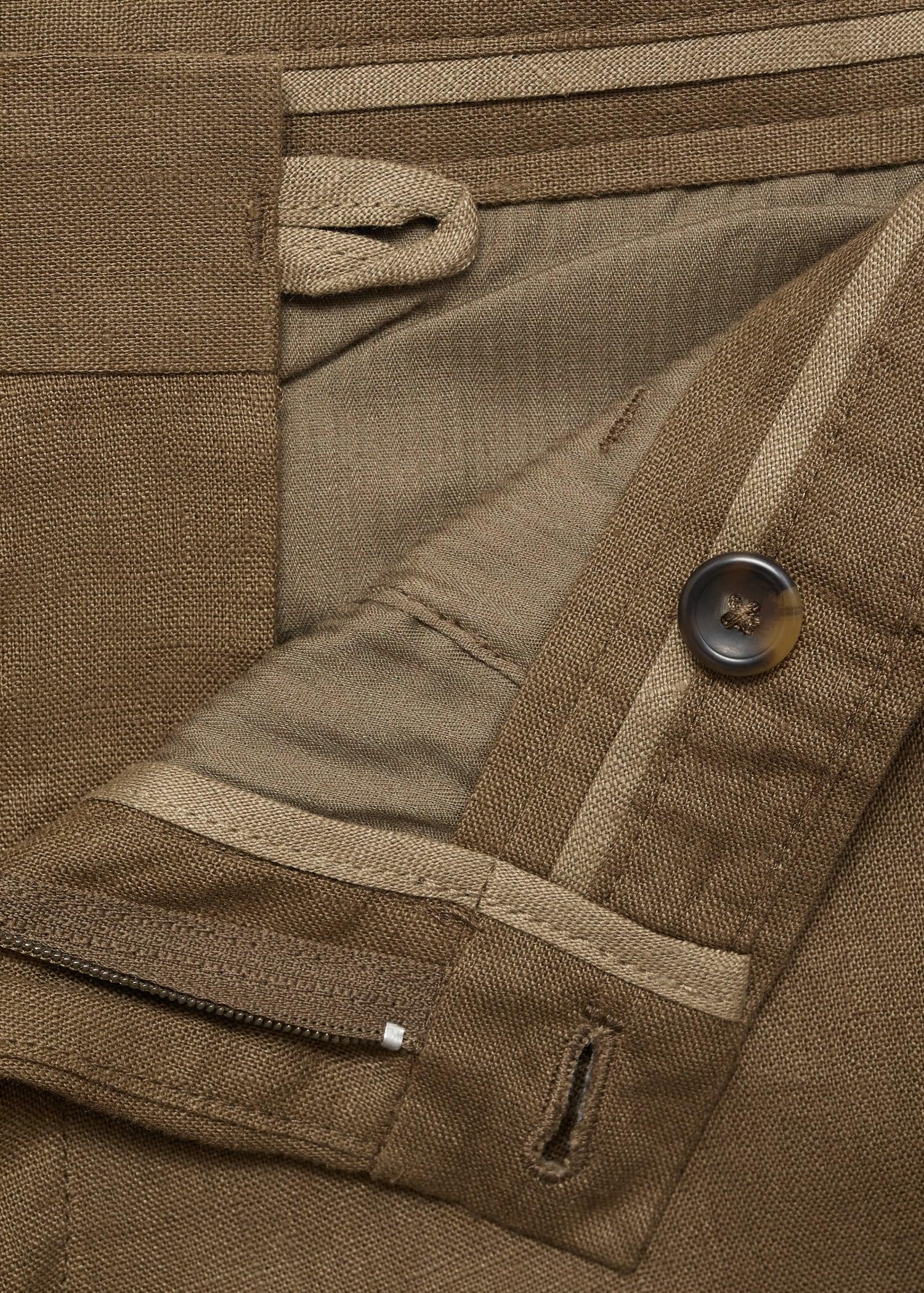 Slim-fit 100% linen bermuda shorts - Men | MANGO USA Product Image