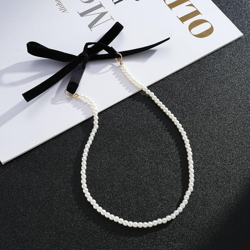 Ribbon Faux Pearl Alloy Choker Product Image