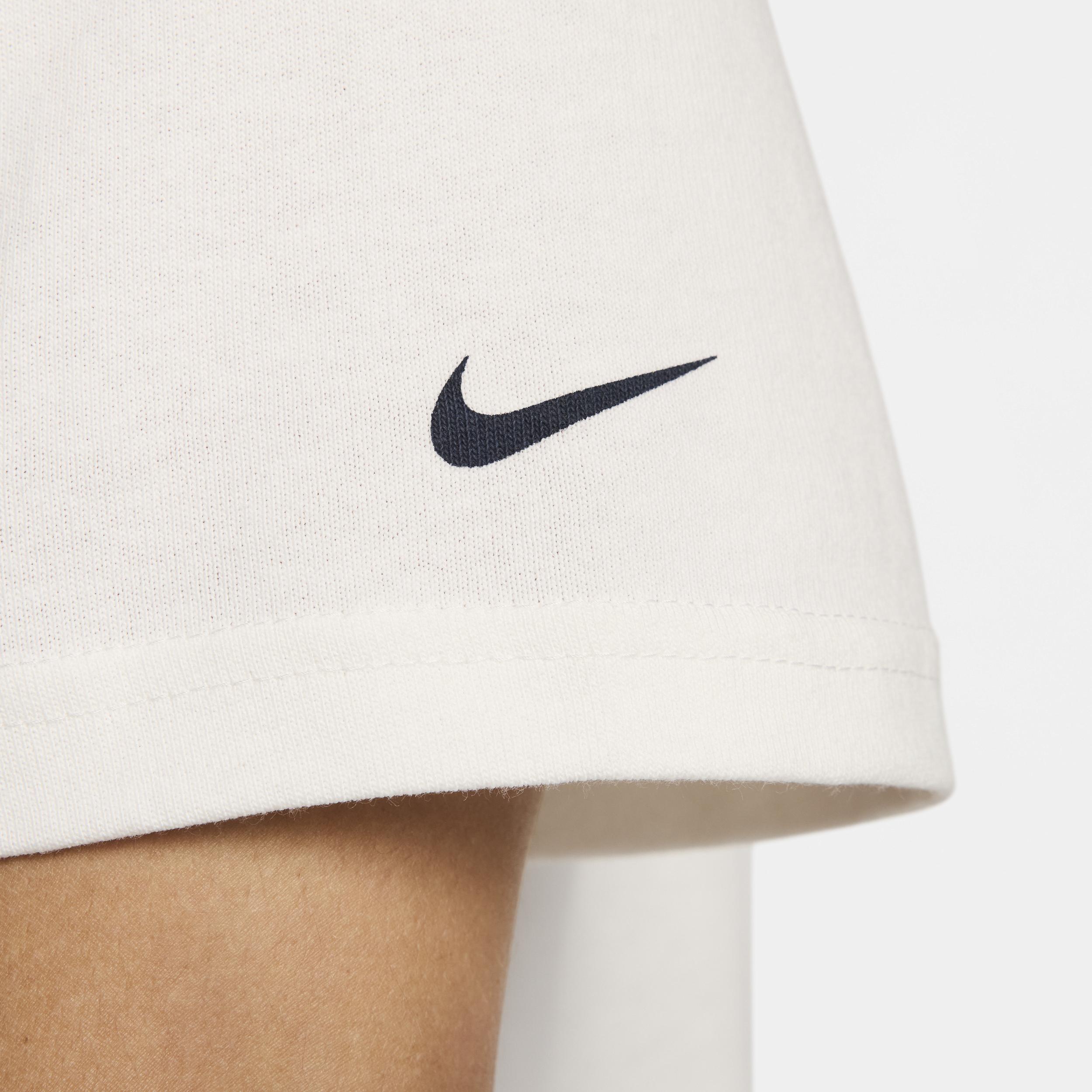 USA Premium Essential Nike Men's T-Shirt Product Image