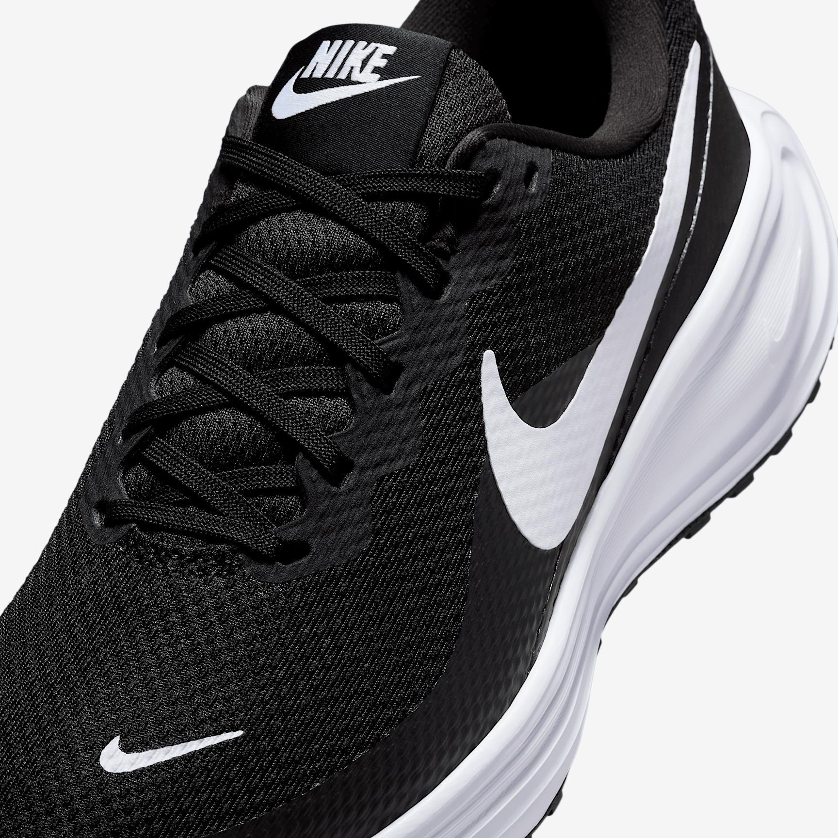 Nike Women's Revolution 8 Road Running Shoes Product Image