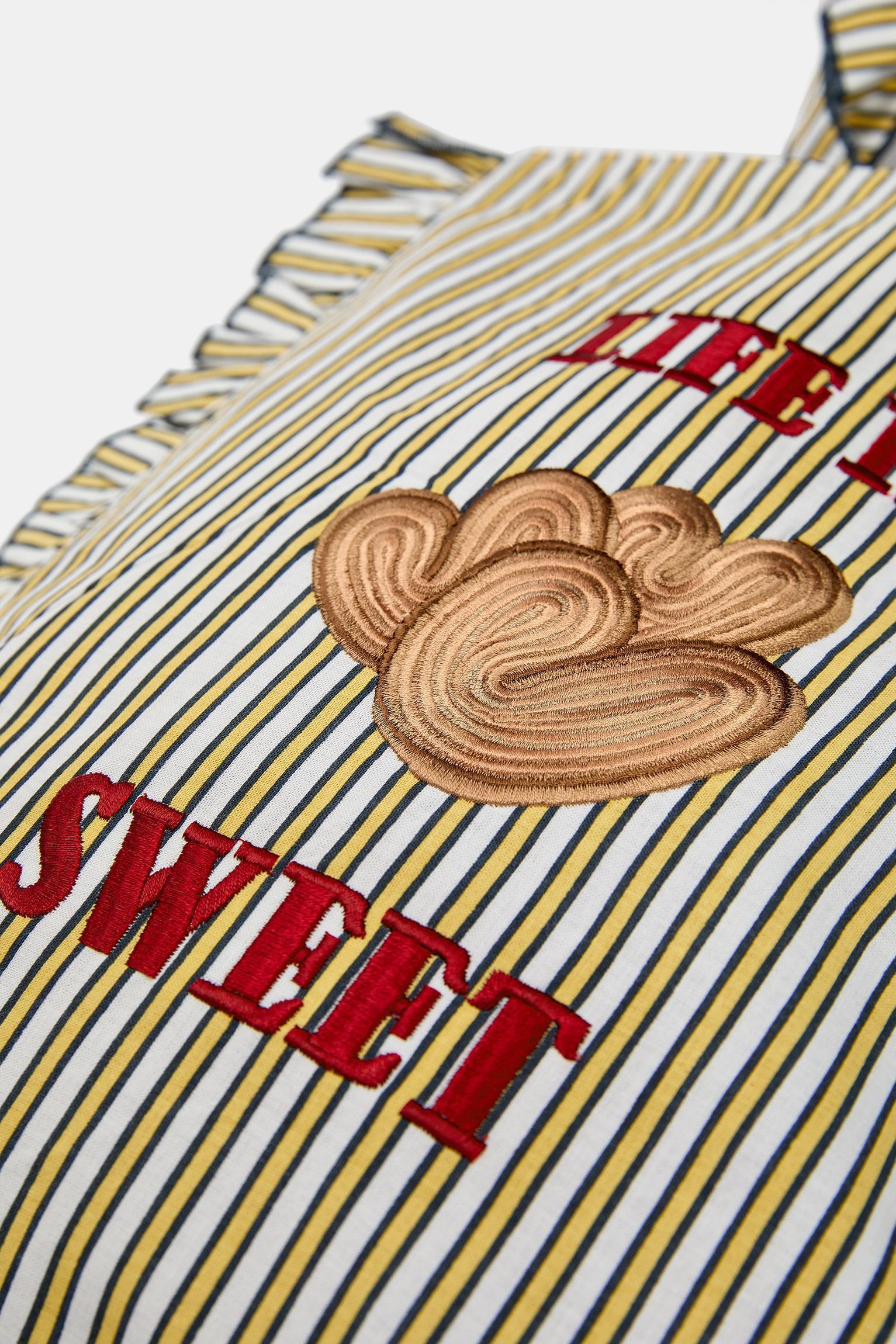 Striped shopper bag with hearts Product Image