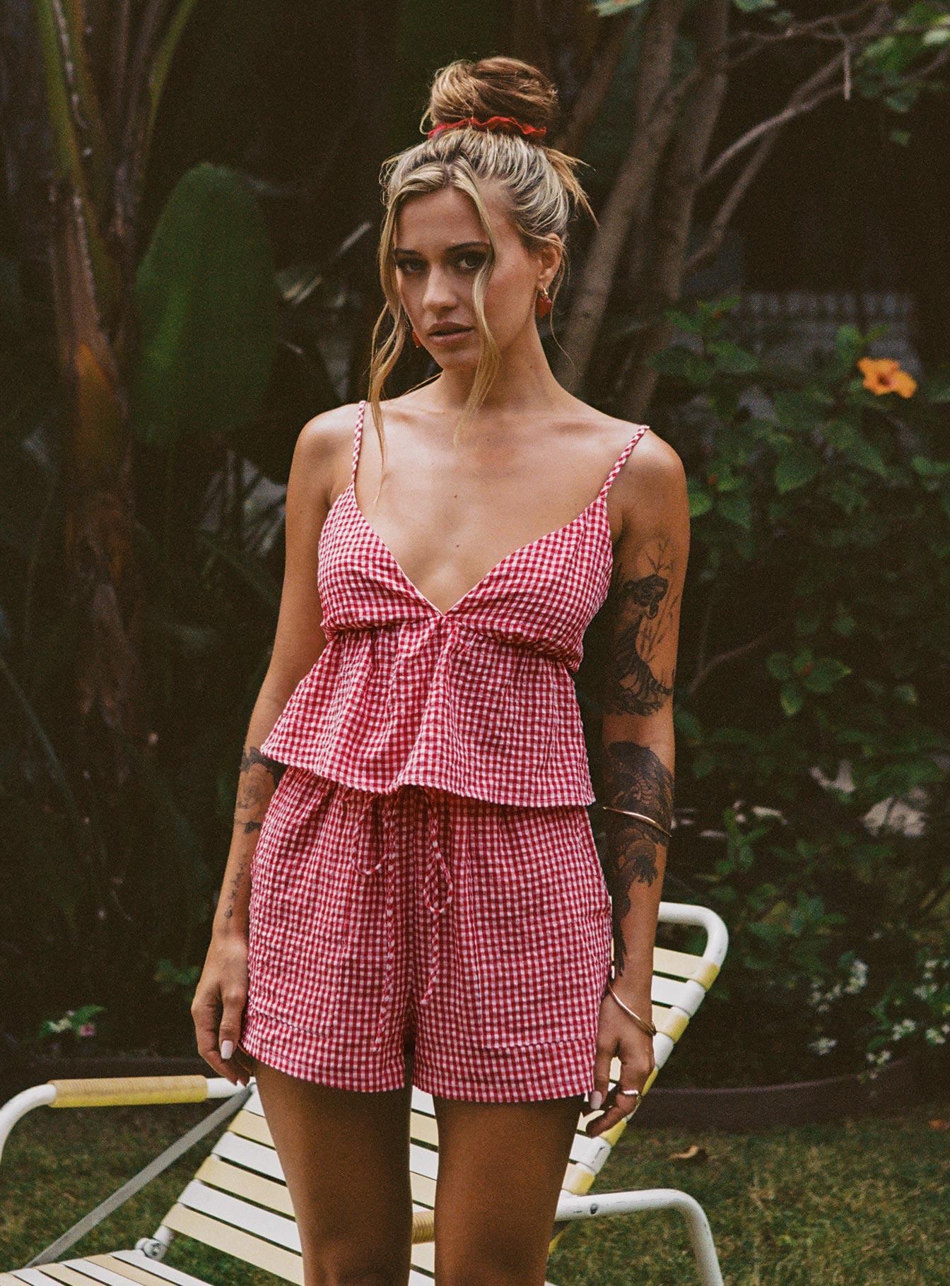 Lille Set Red Gingham Product Image