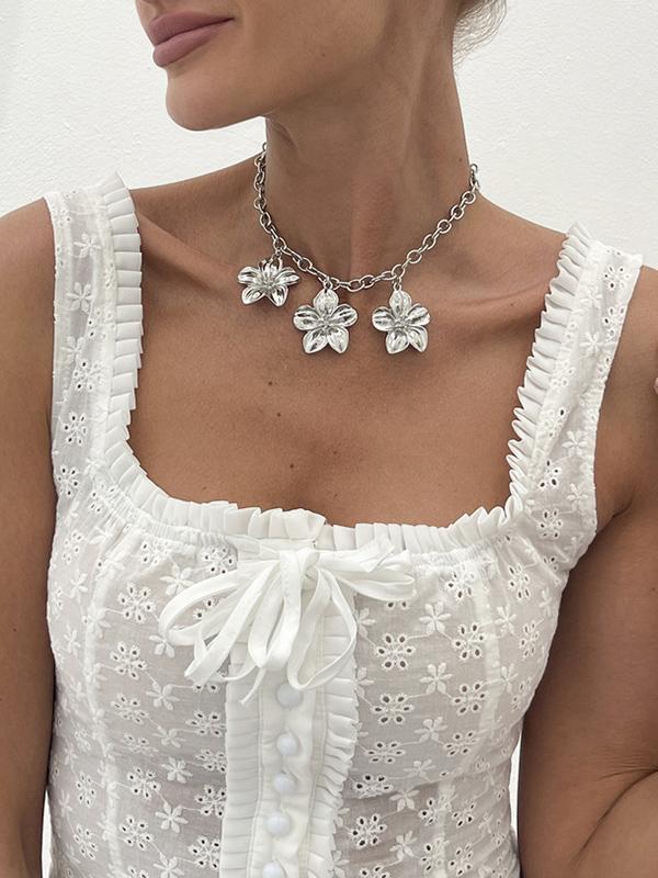 Flower Shape Necklaces Accessories Product Image
