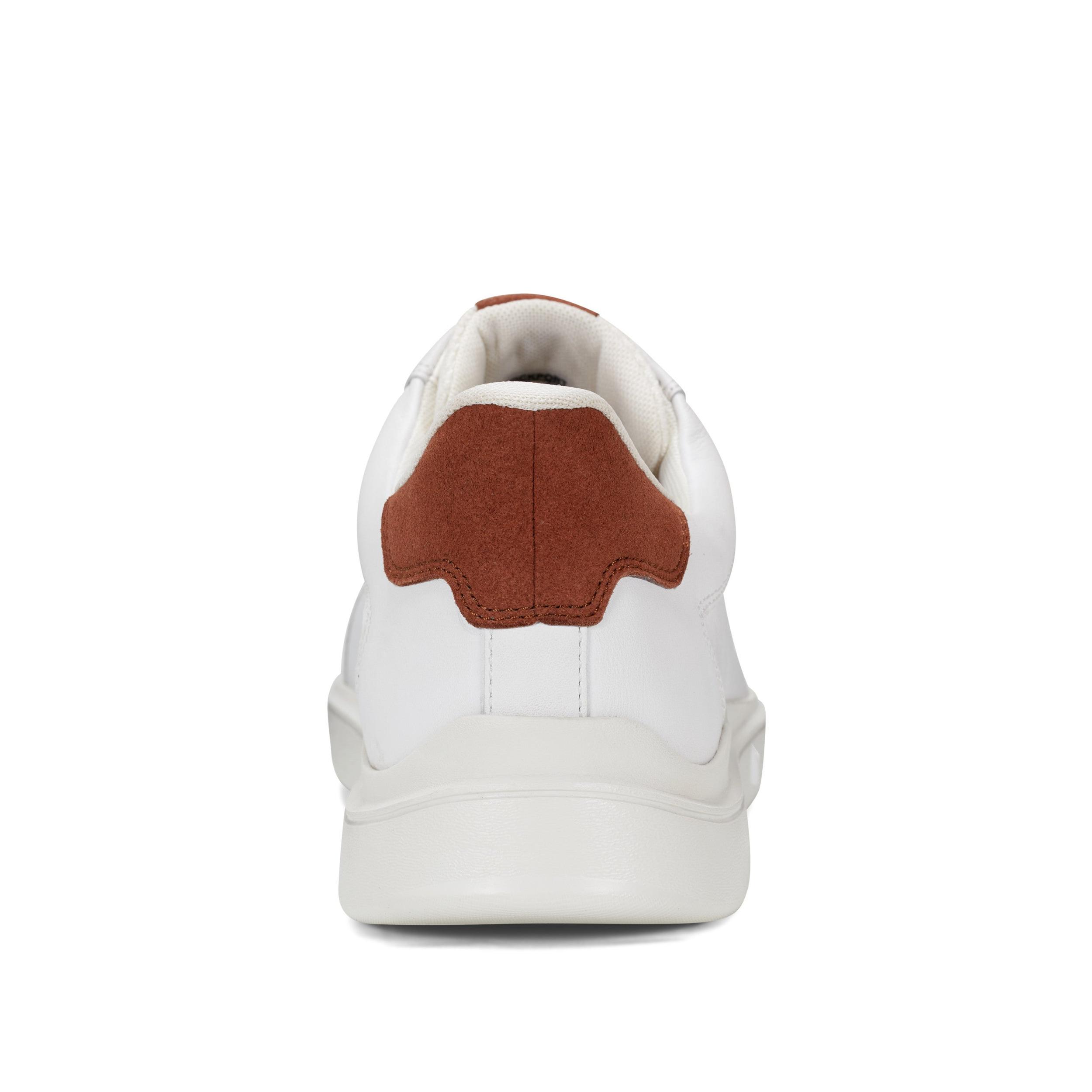 Men's Tynnar Step Activated Casual Sneakers Product Image