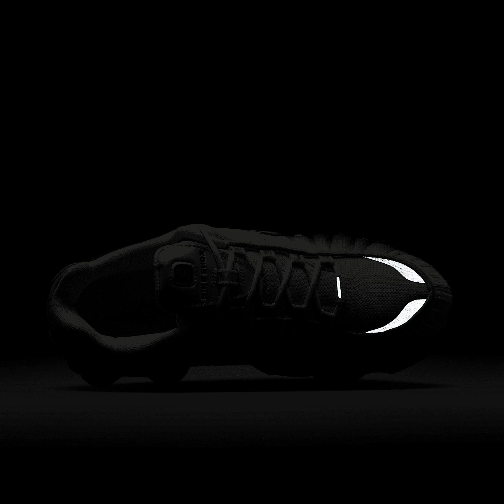 Nike Shox TL Women's Shoes Product Image