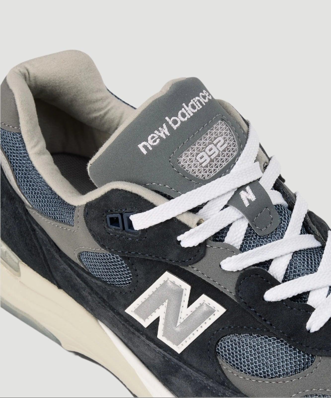 New Balance Made in USA U992 Sneaker in Navy Product Image