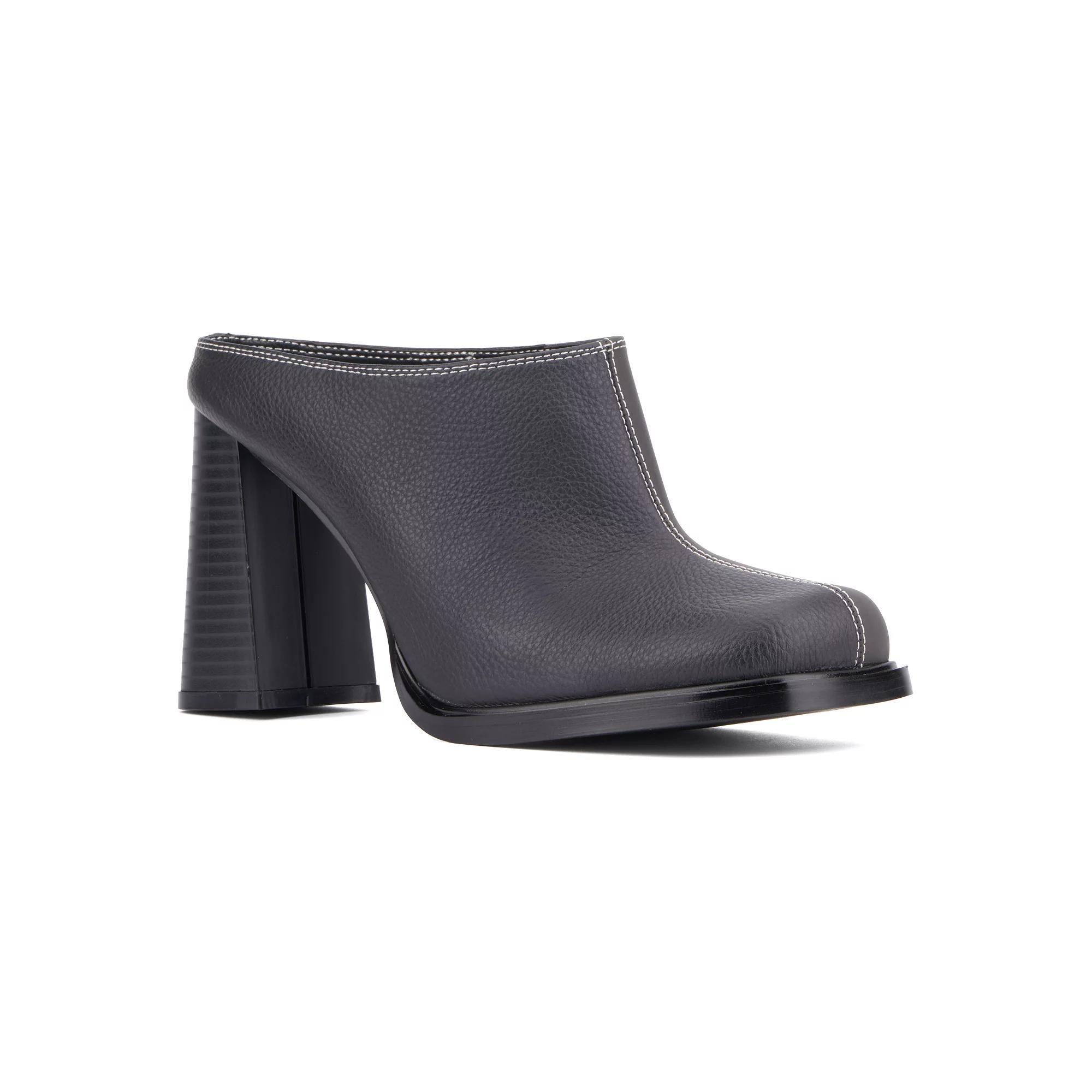 Olivia Miller Moon Womens Mule Heels Product Image