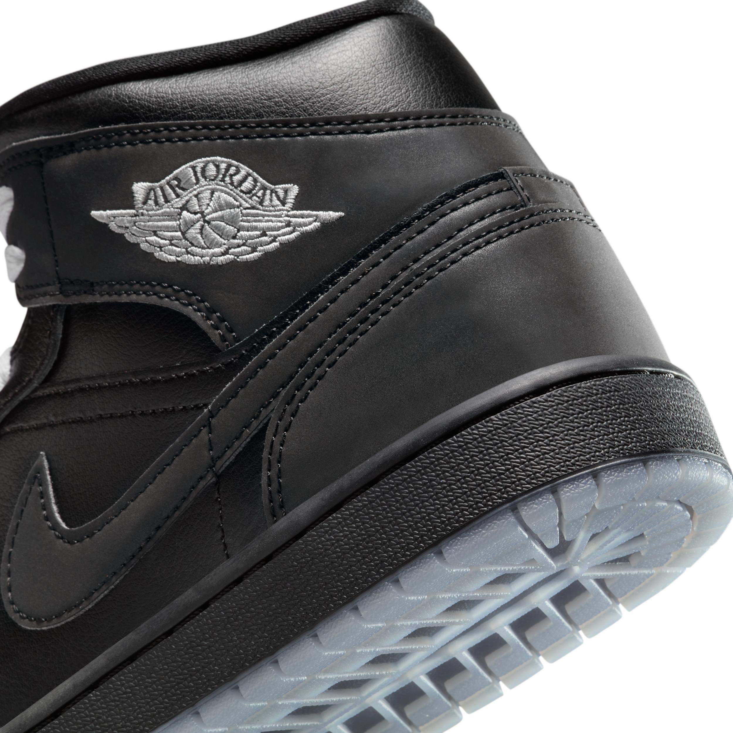 Jordan Mens Air Retro 1 Mid SE Casual Shoes Product Image