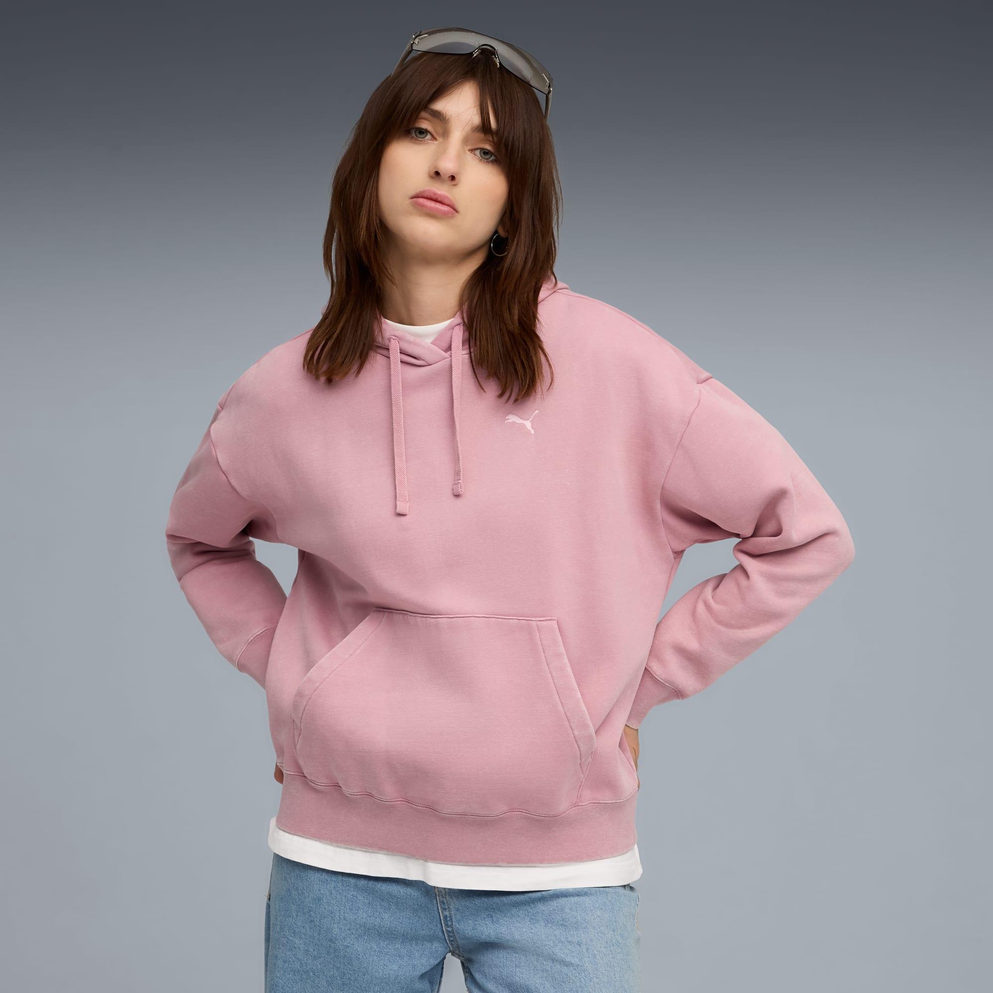 ESS ELEVATED Wash Hoodie Women Product Image